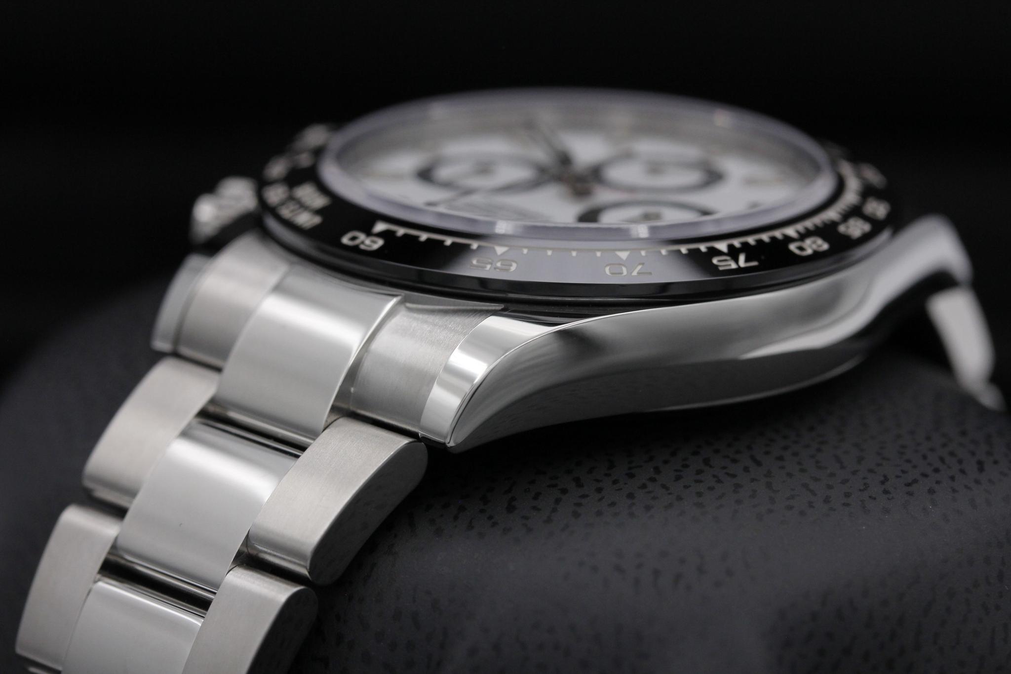 Watch Image 5