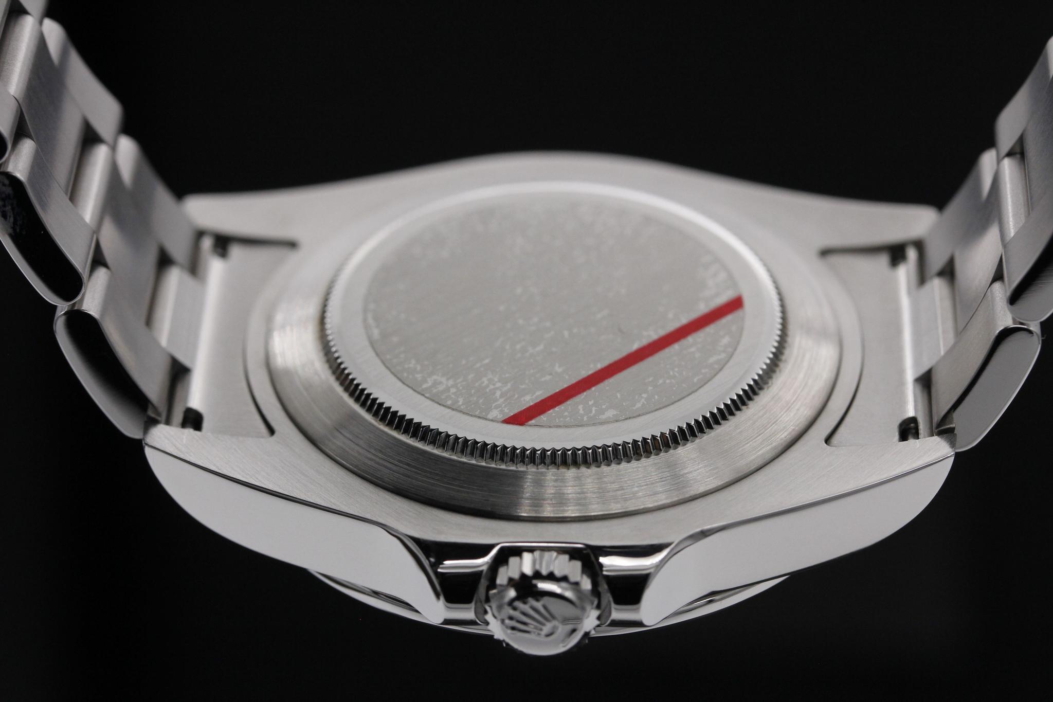Watch Image 7