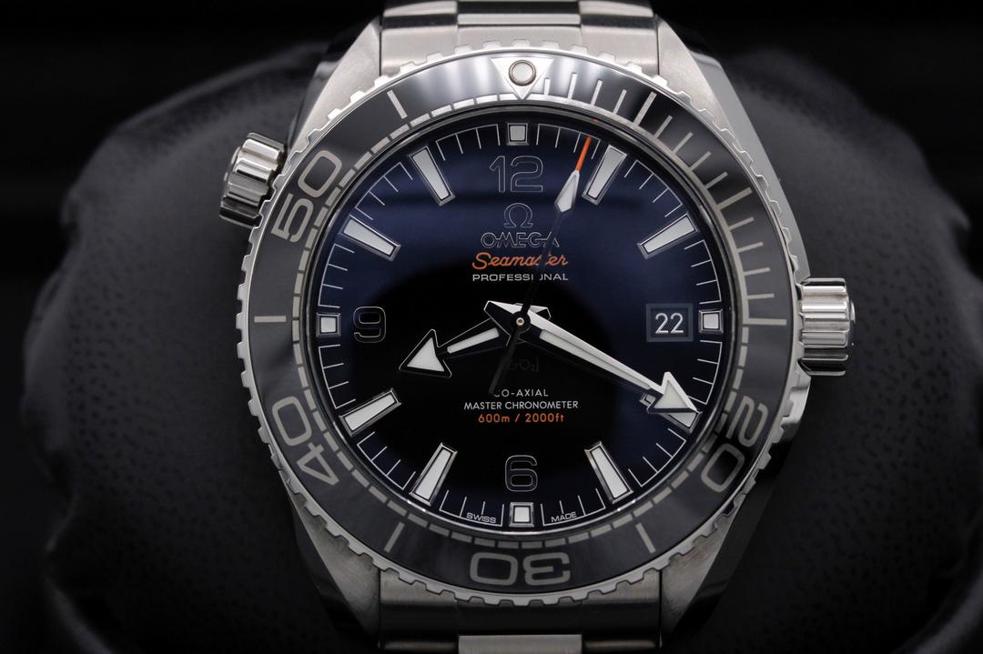 Omega Planet Ocean 600m 215.30.44.21.01.001