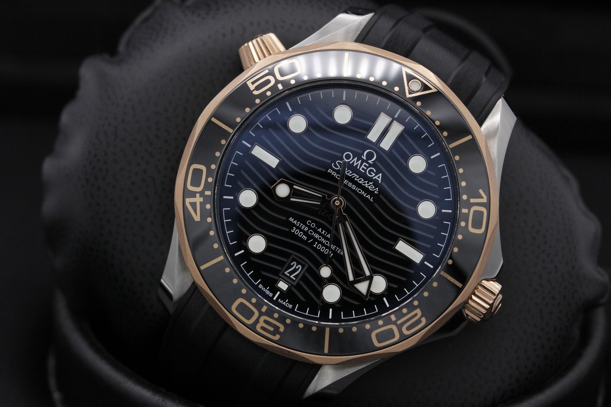 Watch Image 10