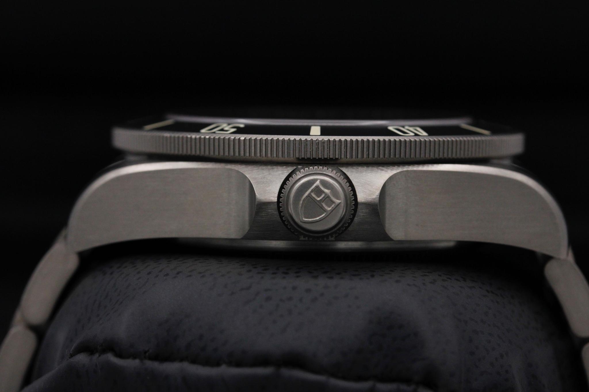 Watch Image 3