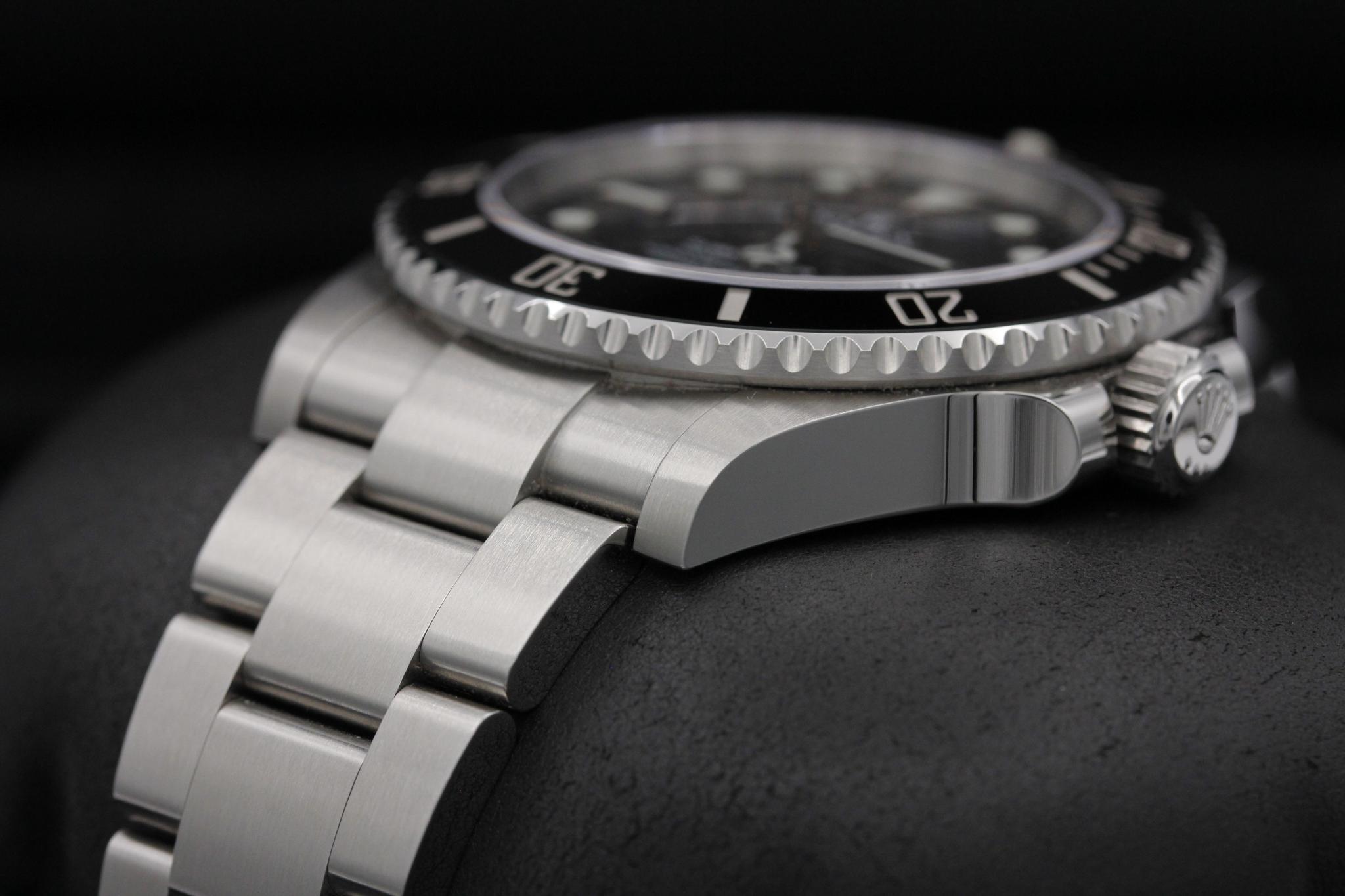 Watch Image 2