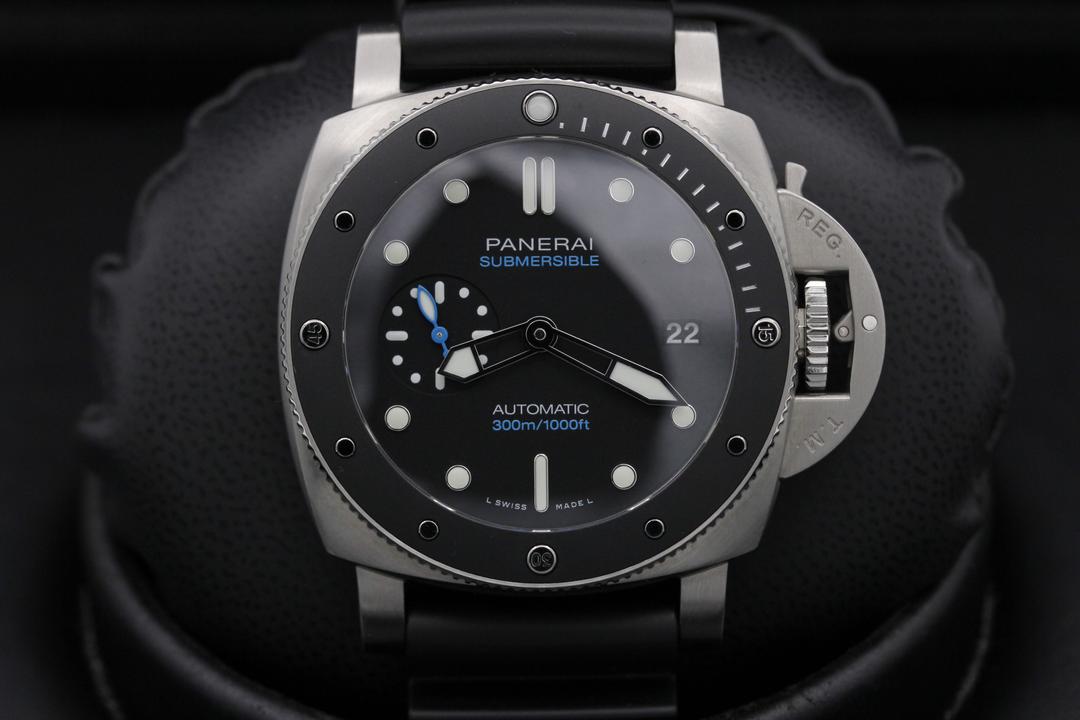 Panerai Submersible Pam 683
