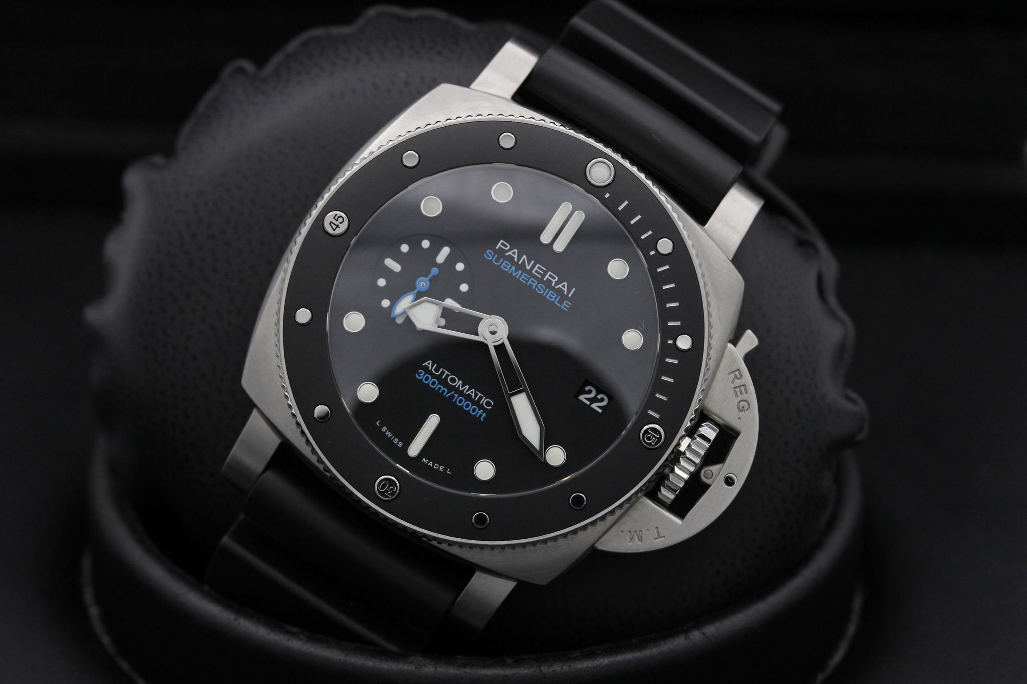 Watch Image 9