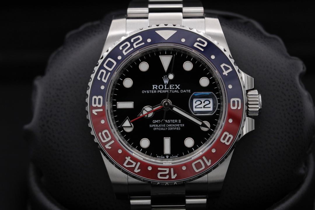 Rolex Gmt Master II "Pepsi" 126710BLRO