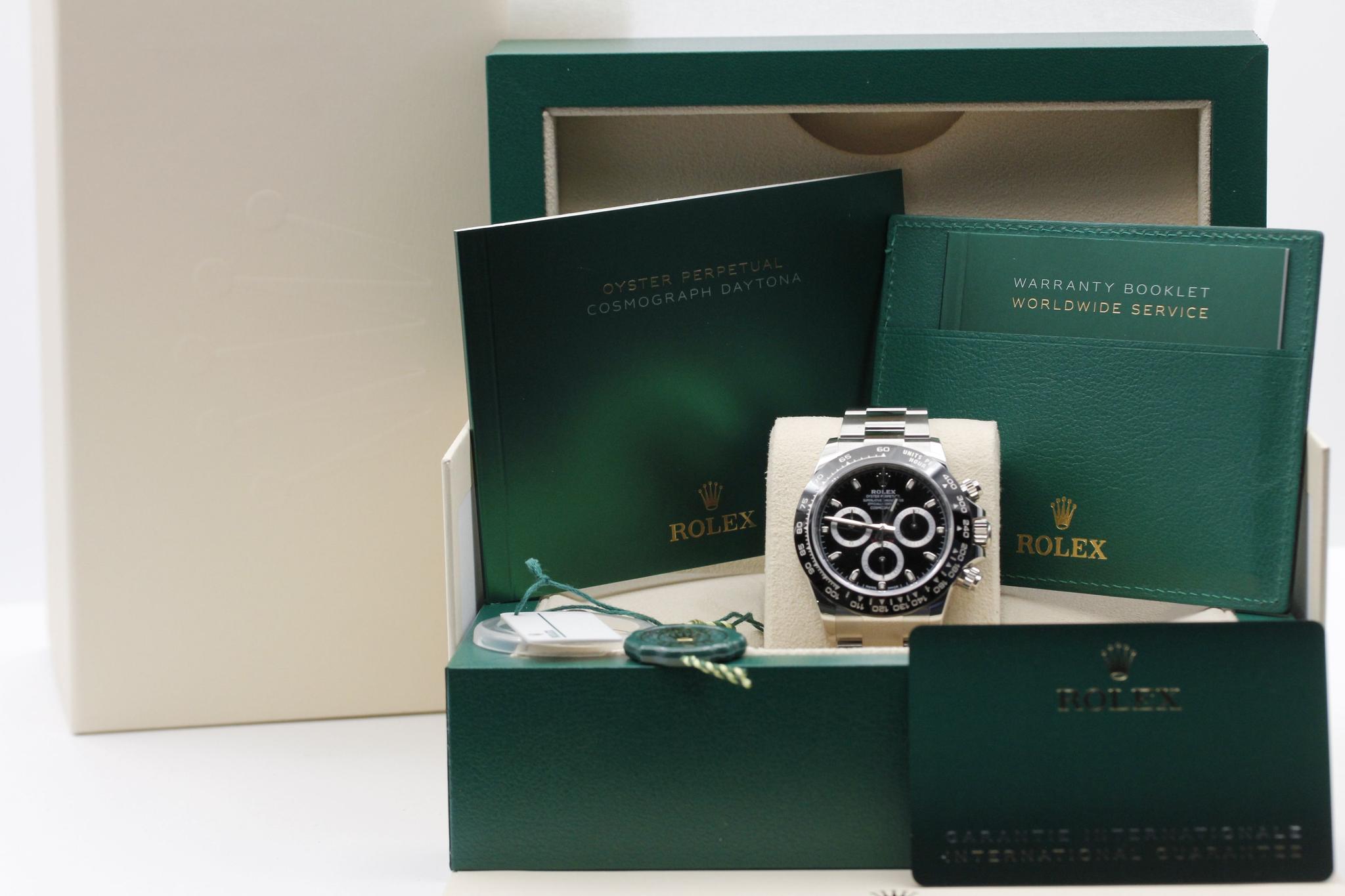 Watch Image 11