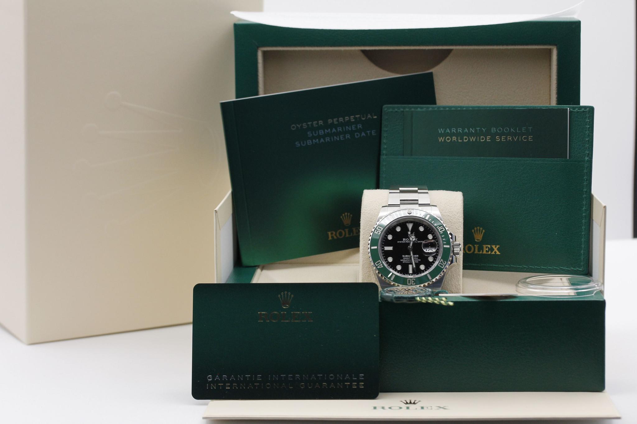 Watch Image 11