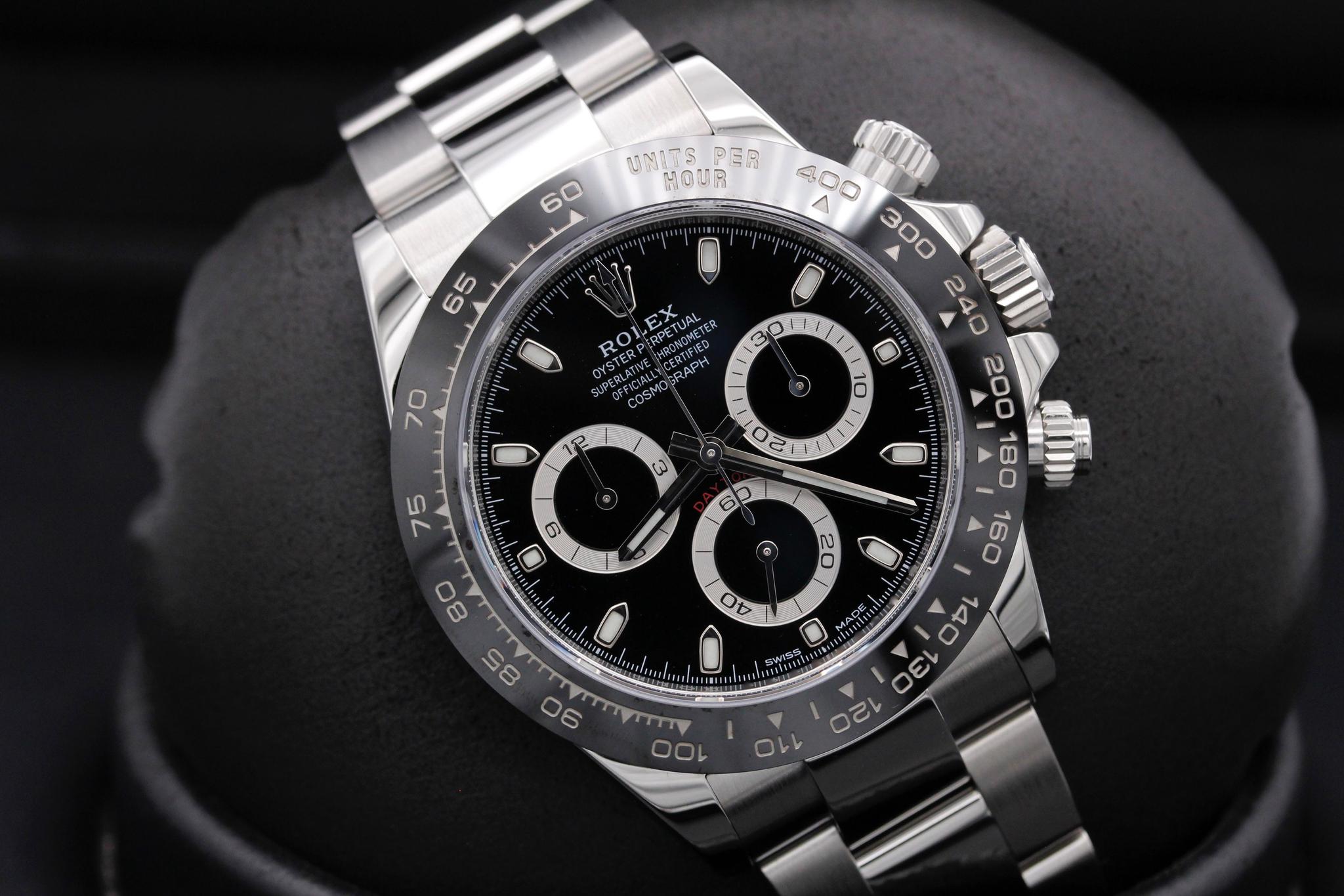 Watch Image 9