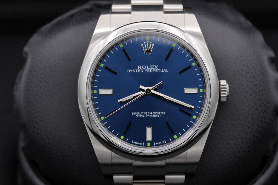 Rolex Oyster Perpetual 114300