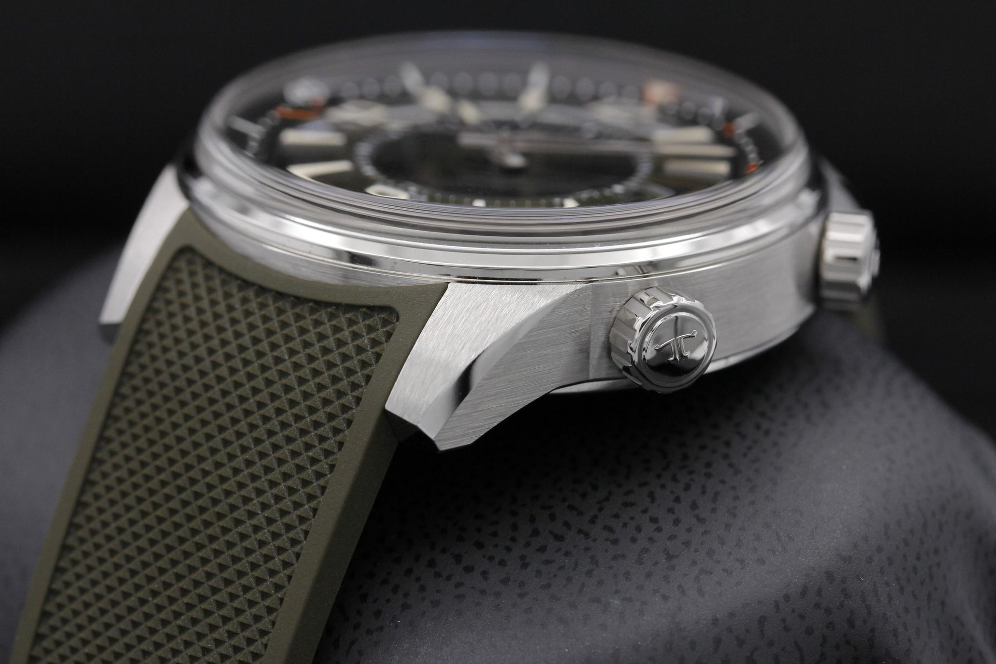 Watch Image 2