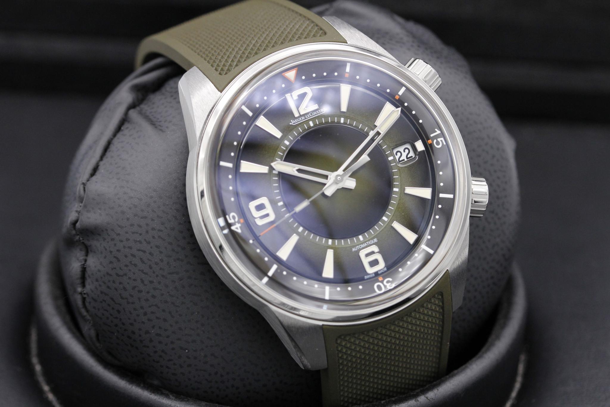 Watch Image 10