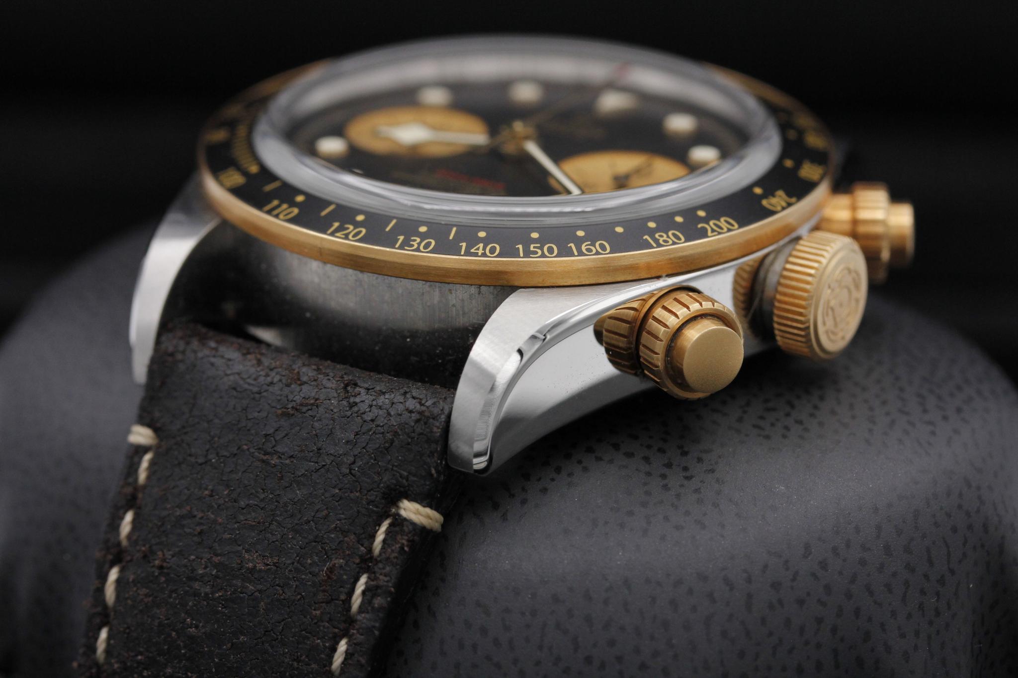 Watch Image 2