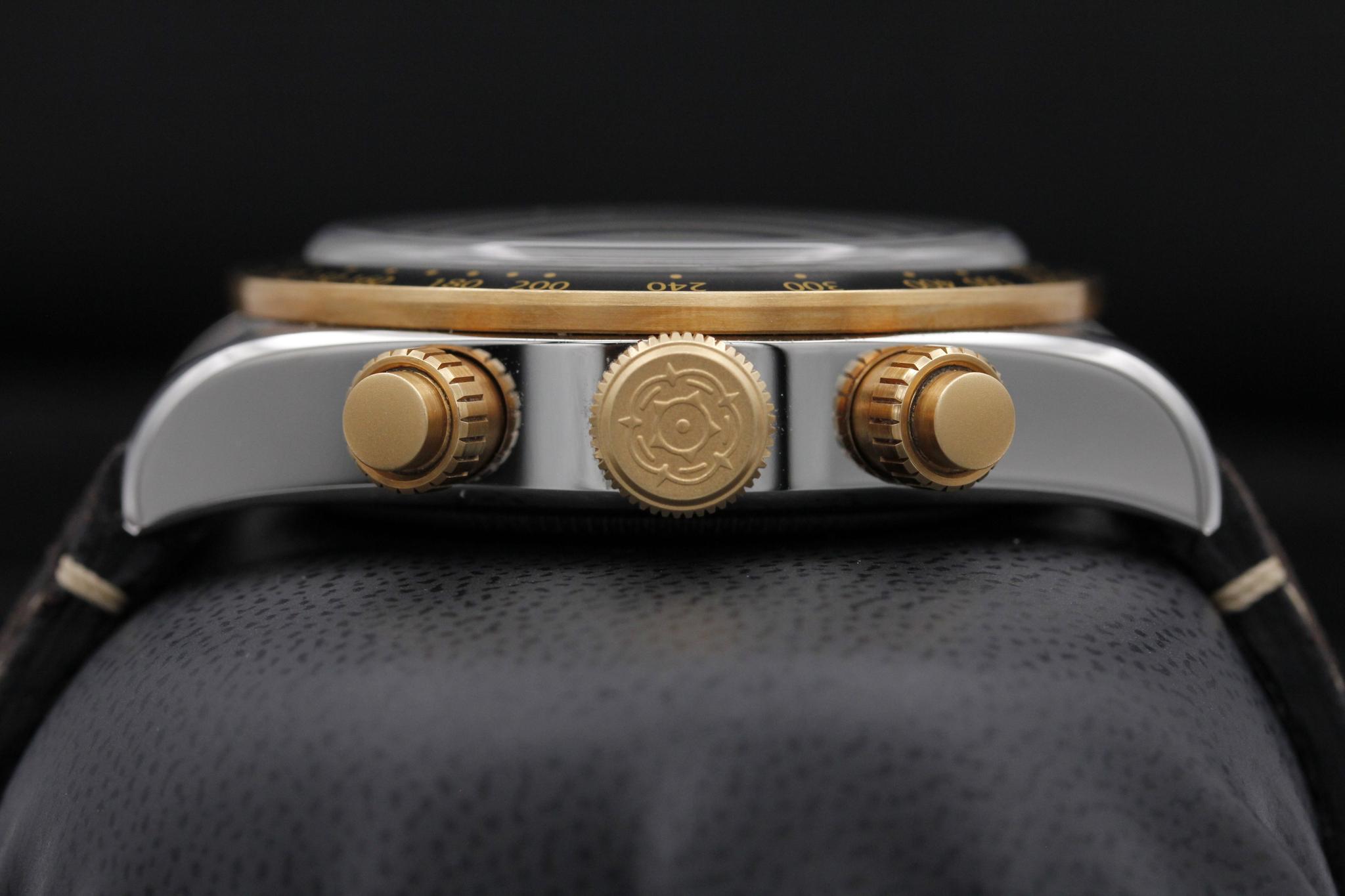 Watch Image 3