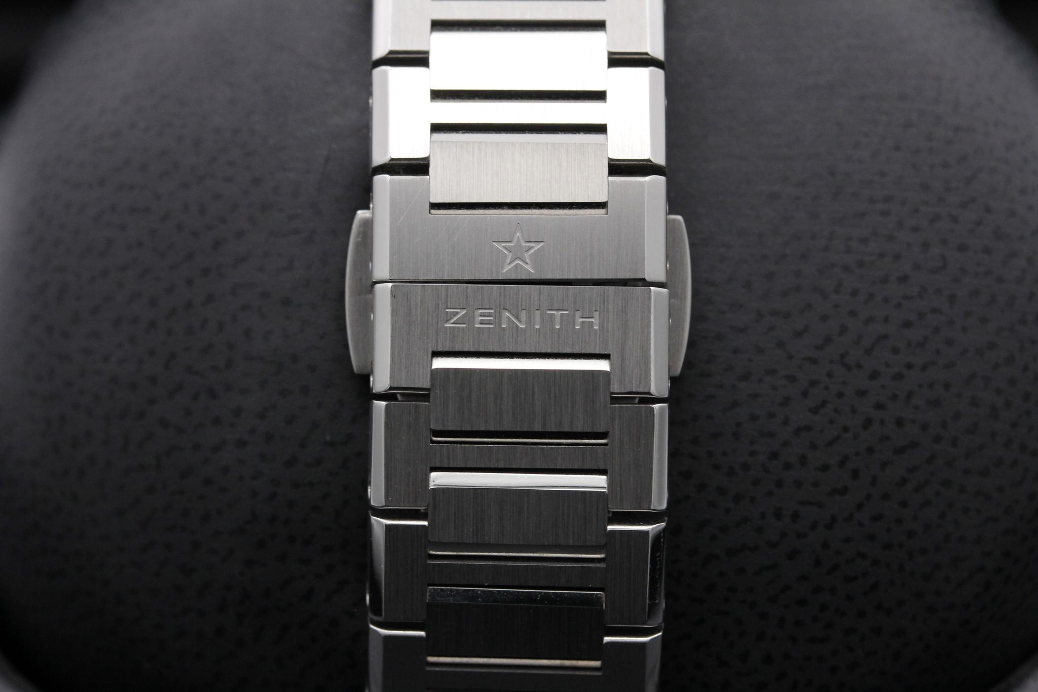 Watch Image 8
