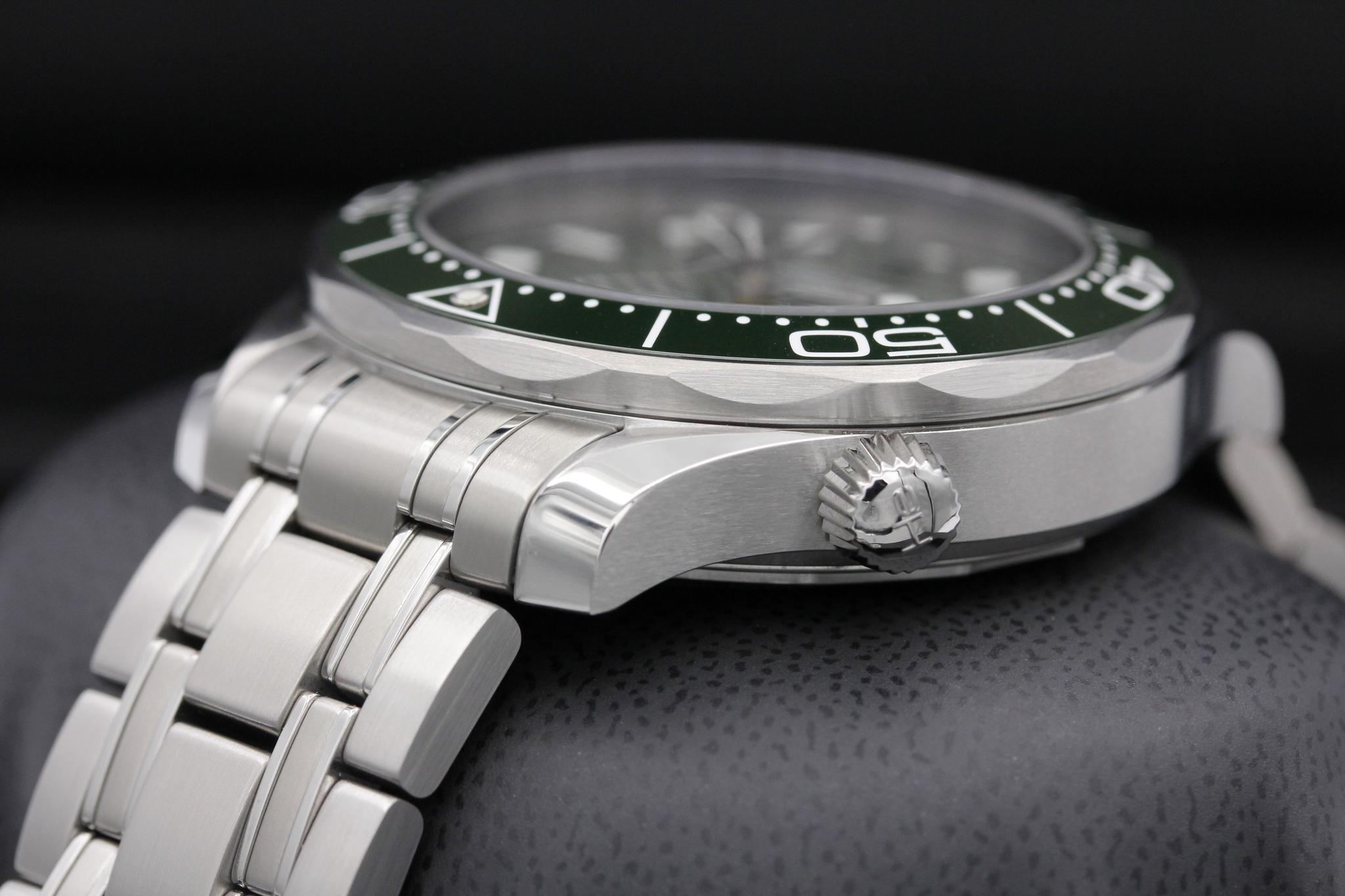 Watch Image 5
