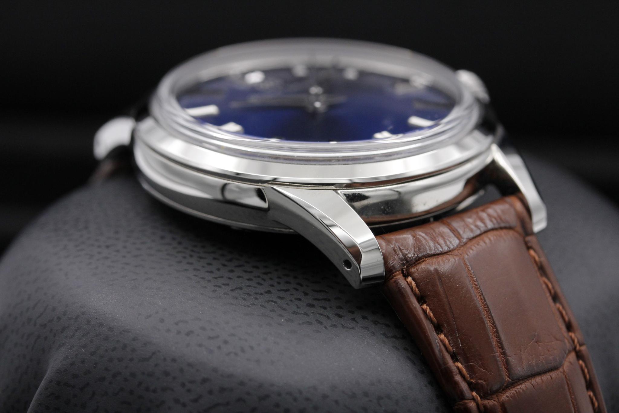 Watch Image 6