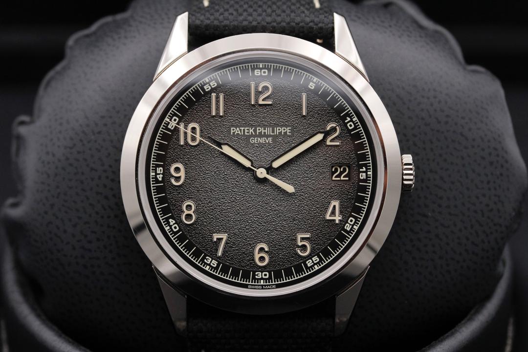 Patek Philippe Calatrava  5226G-001