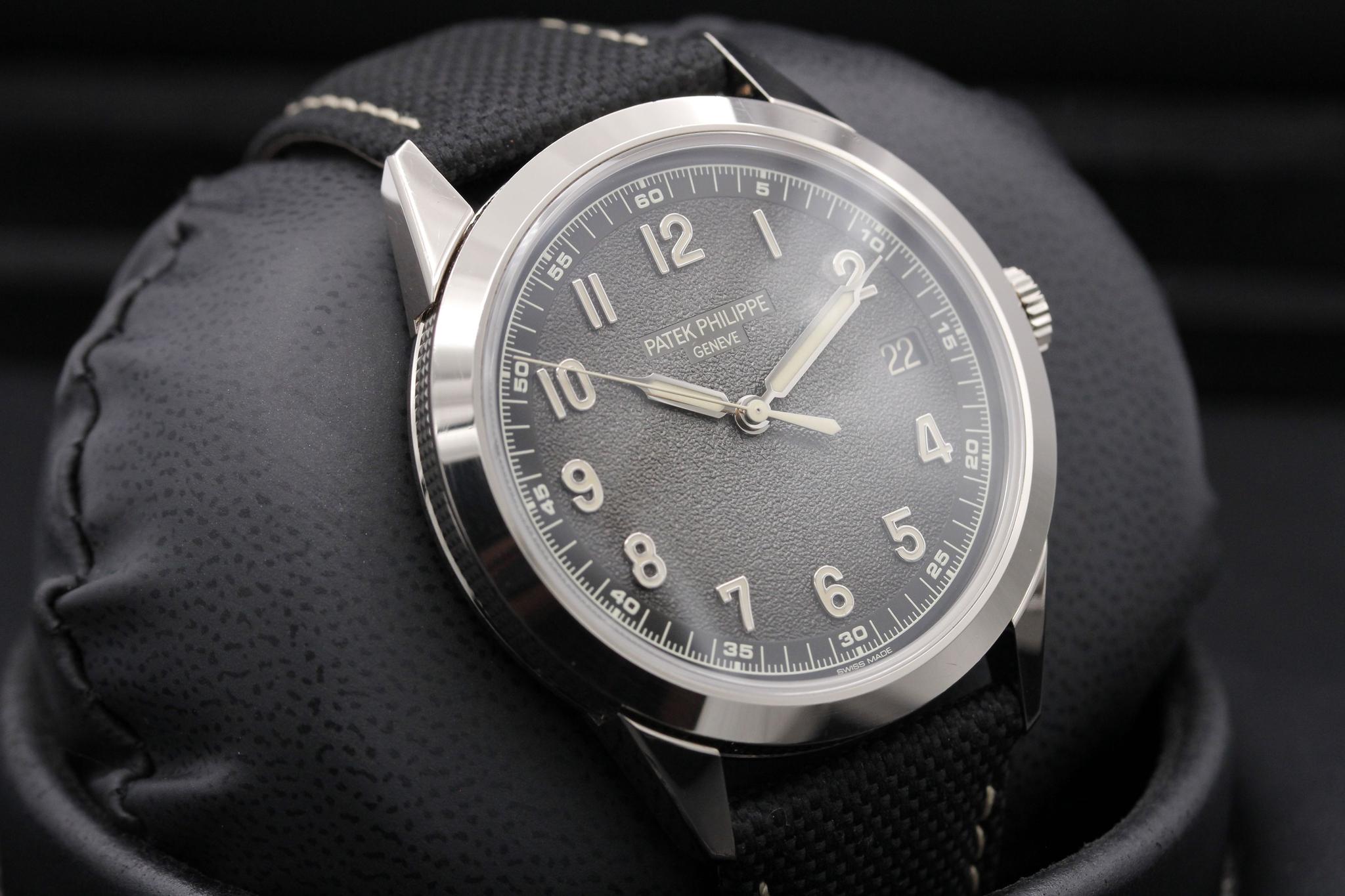 Watch Image 11