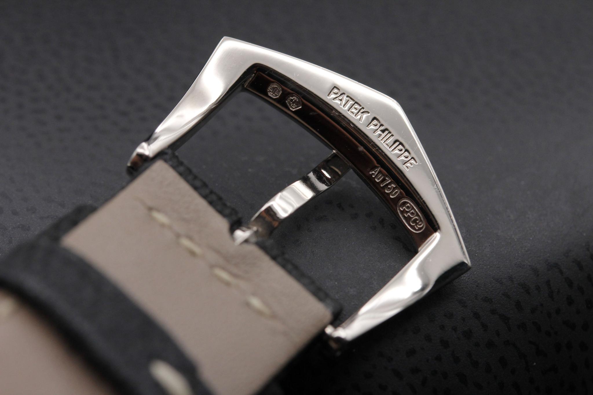 Watch Image 9
