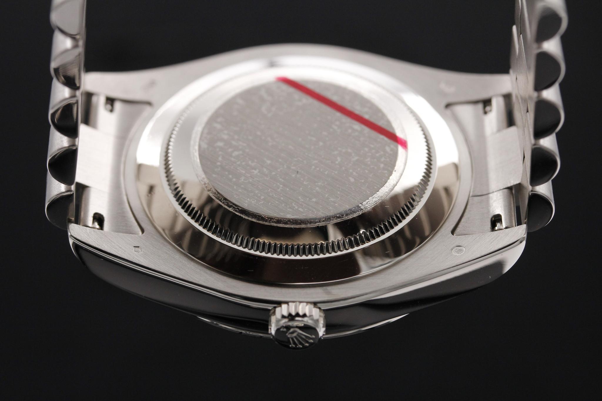 Watch Image 7
