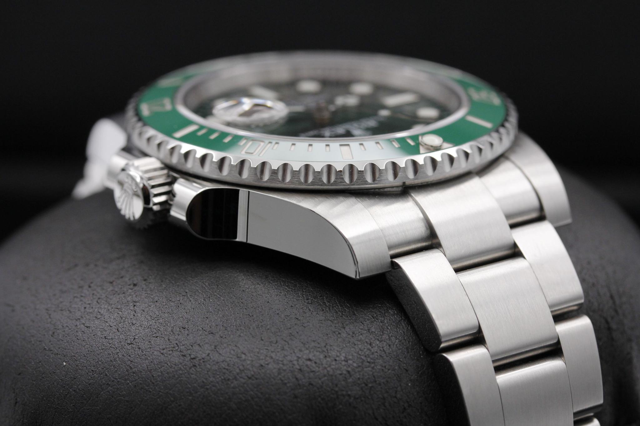 Watch Image 4
