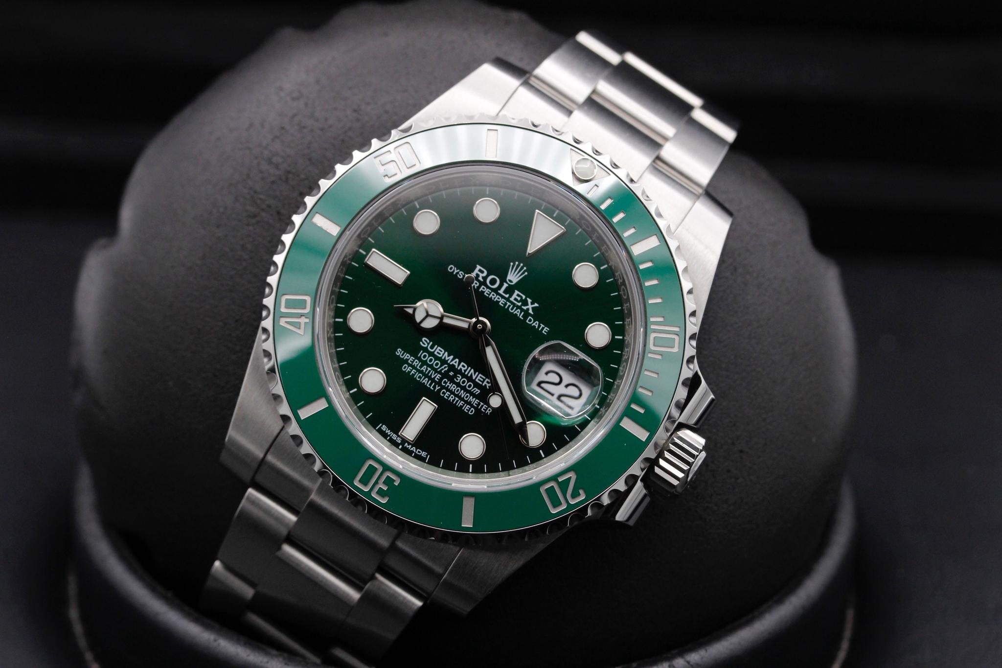 Authentic Used Rolex Submariner Hulk 116610LV Watch (10-10-ROL-352Q69)