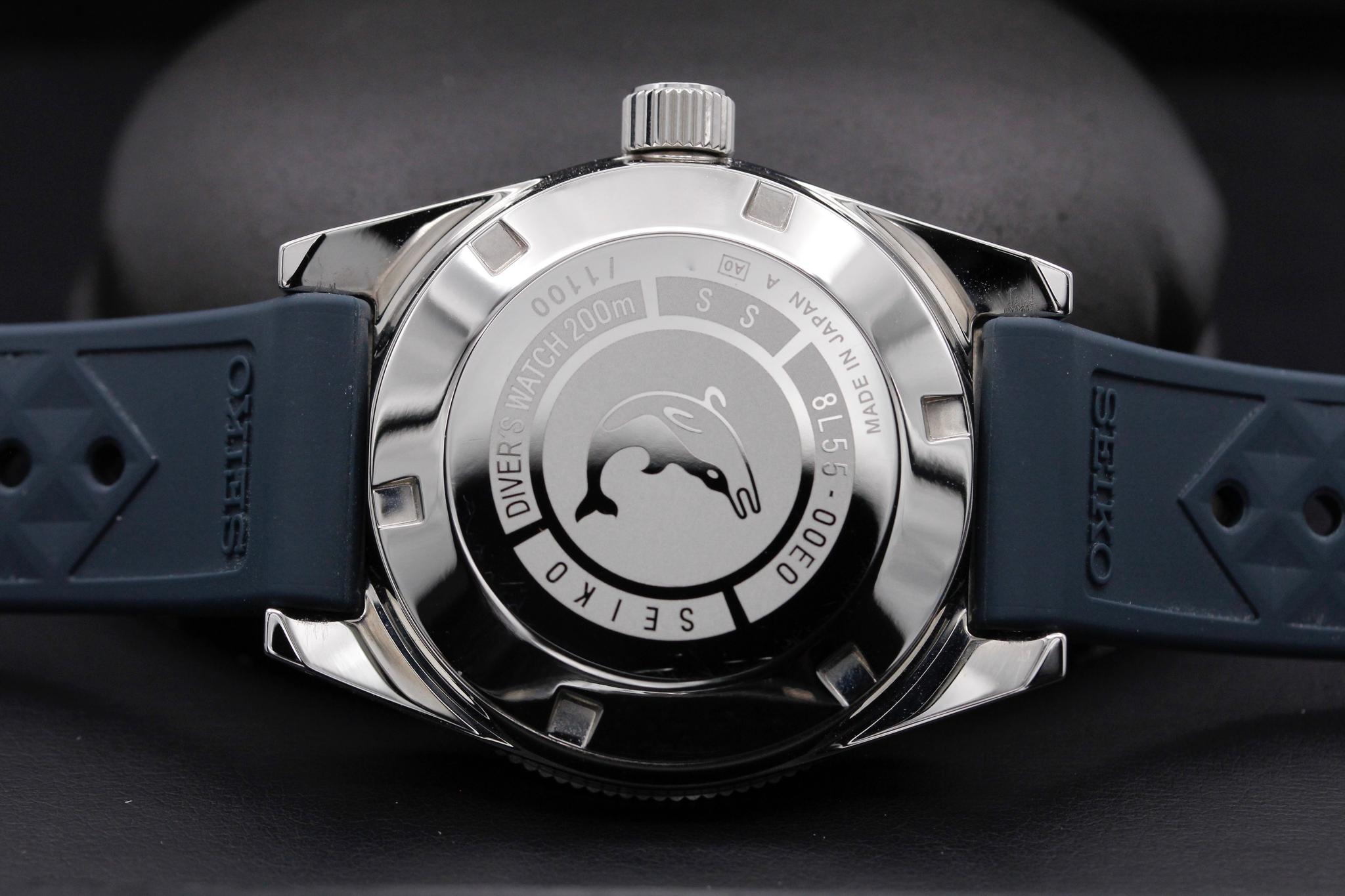 Watch Image 7