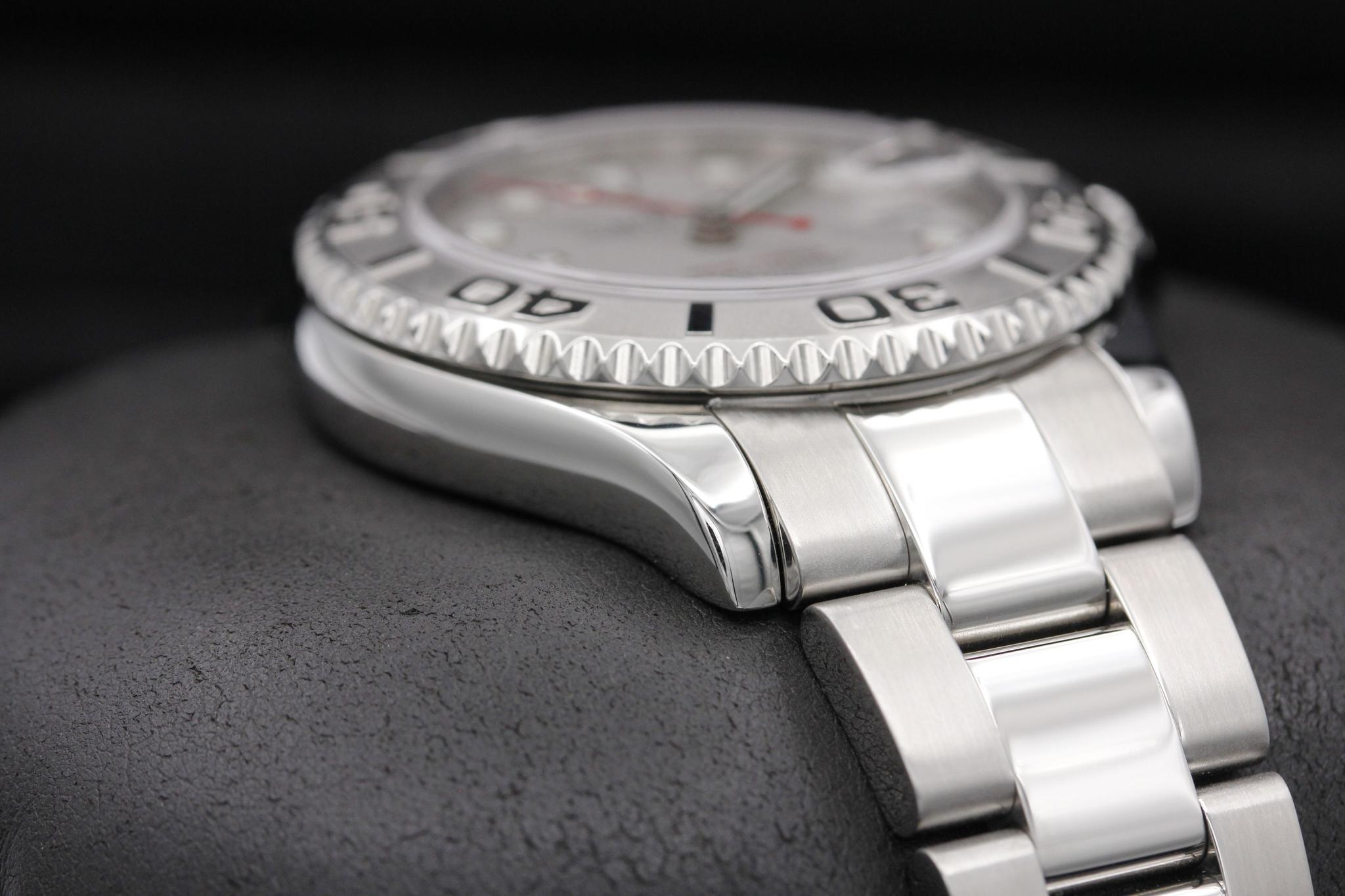 Watch Image 6