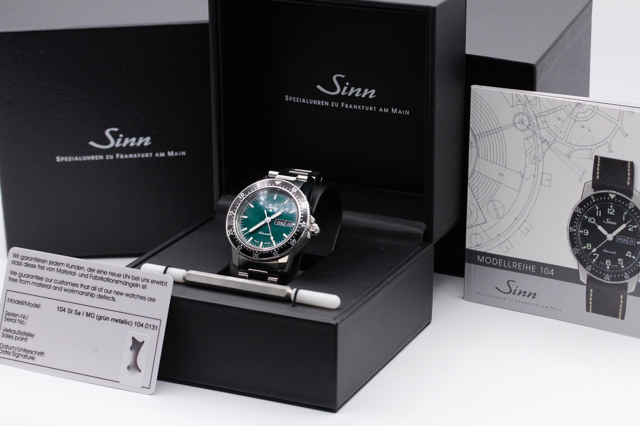 Watch Image 11