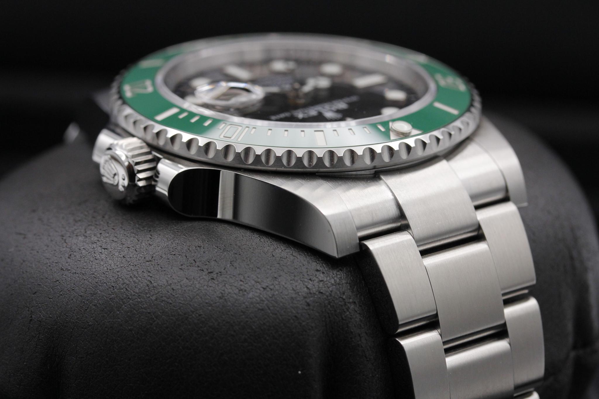 Watch Image 4