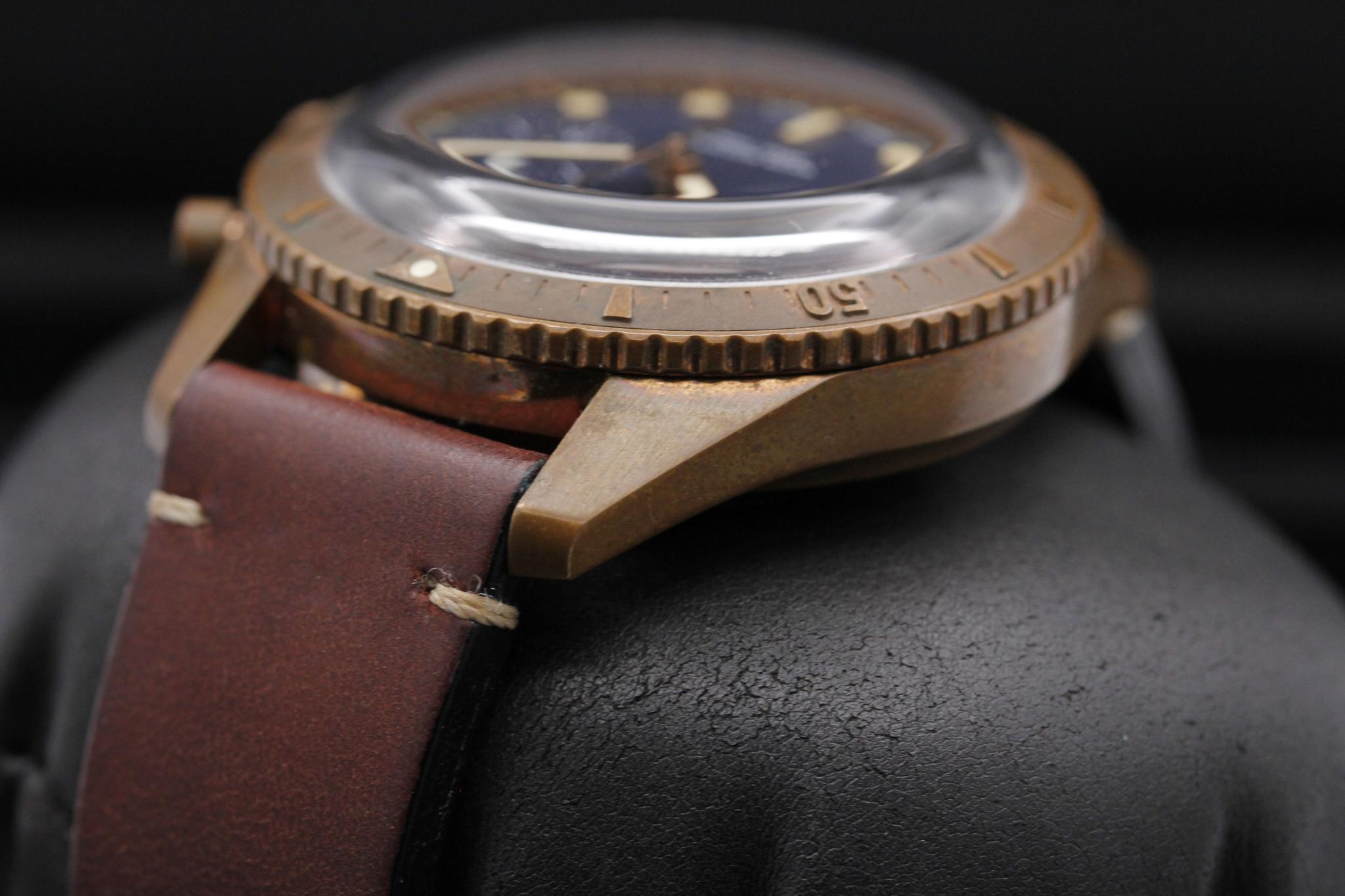 Watch Image 5
