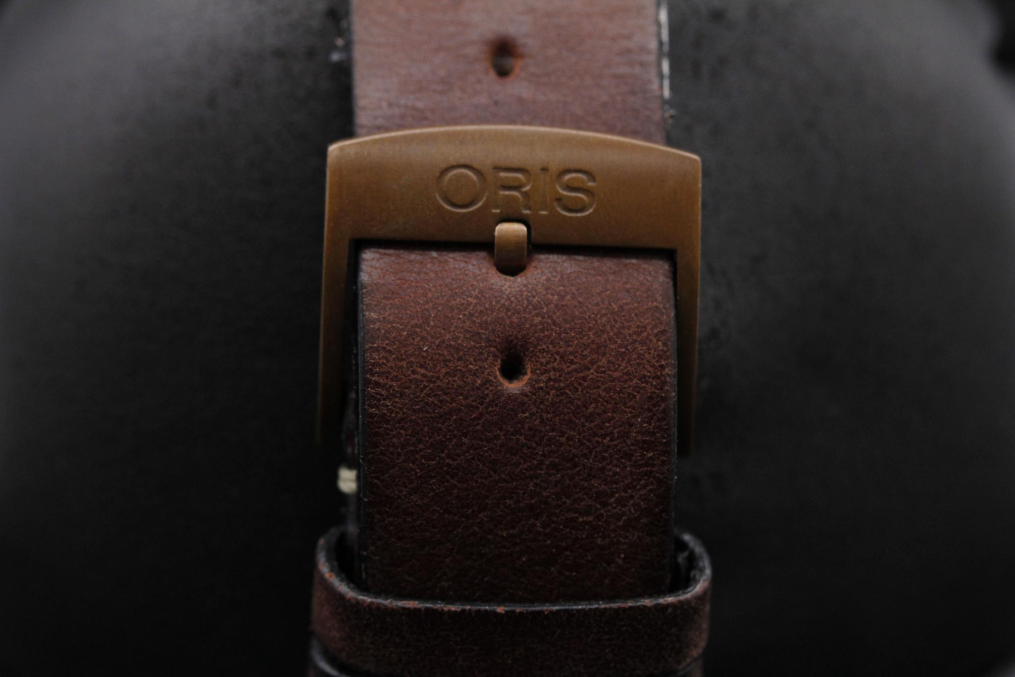 Watch Image 8
