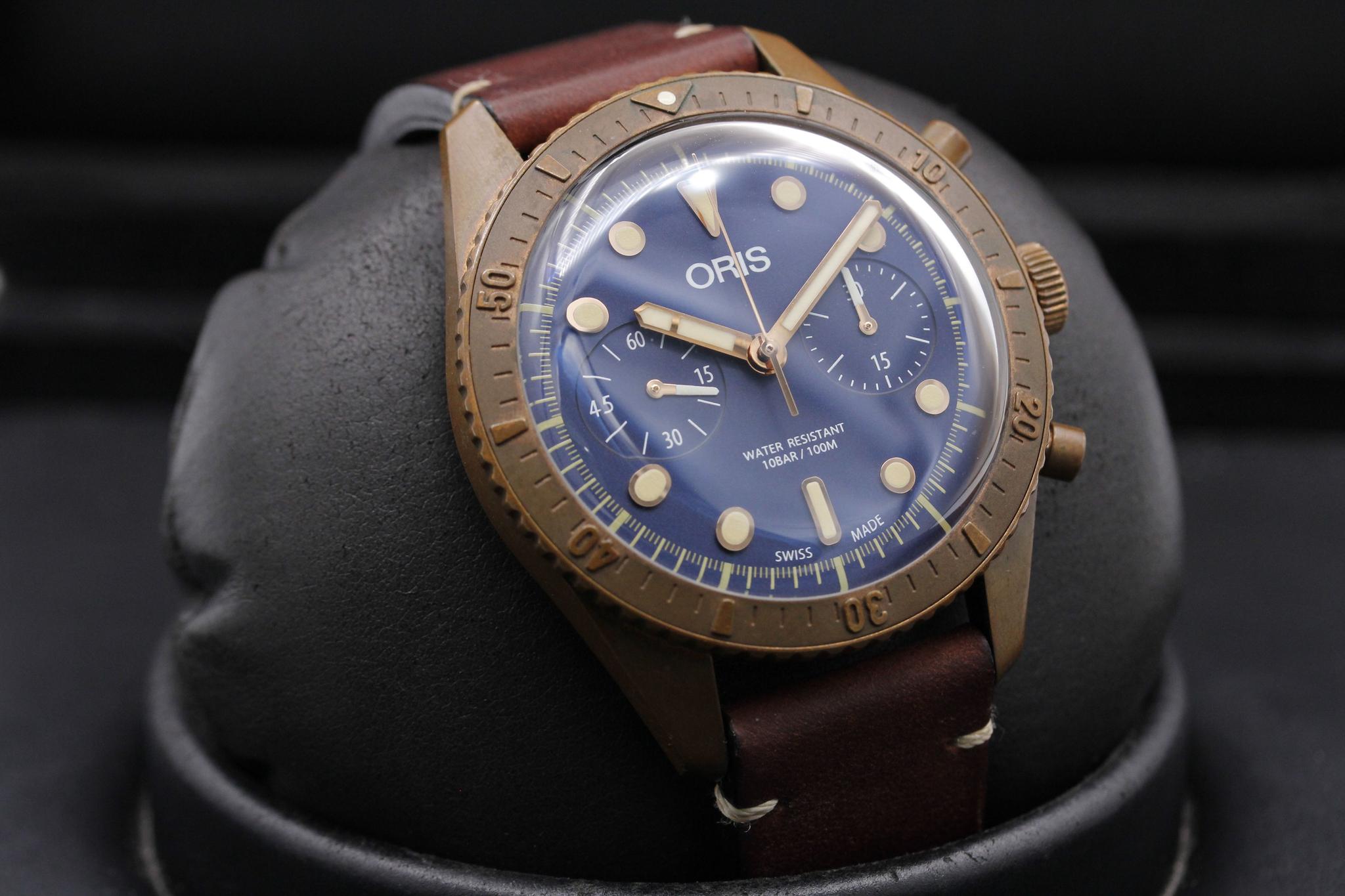 Watch Image 10