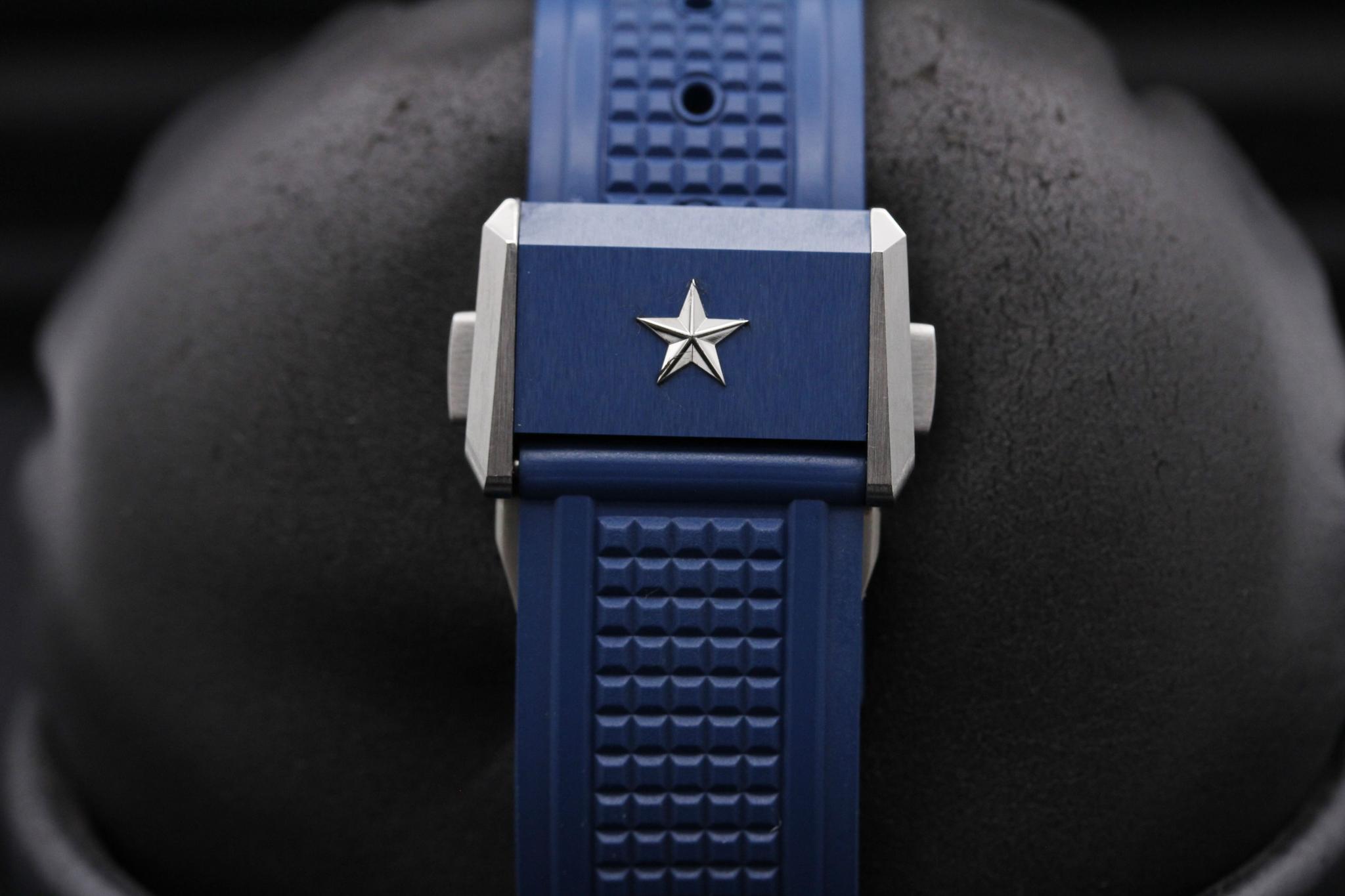 Watch Image 8
