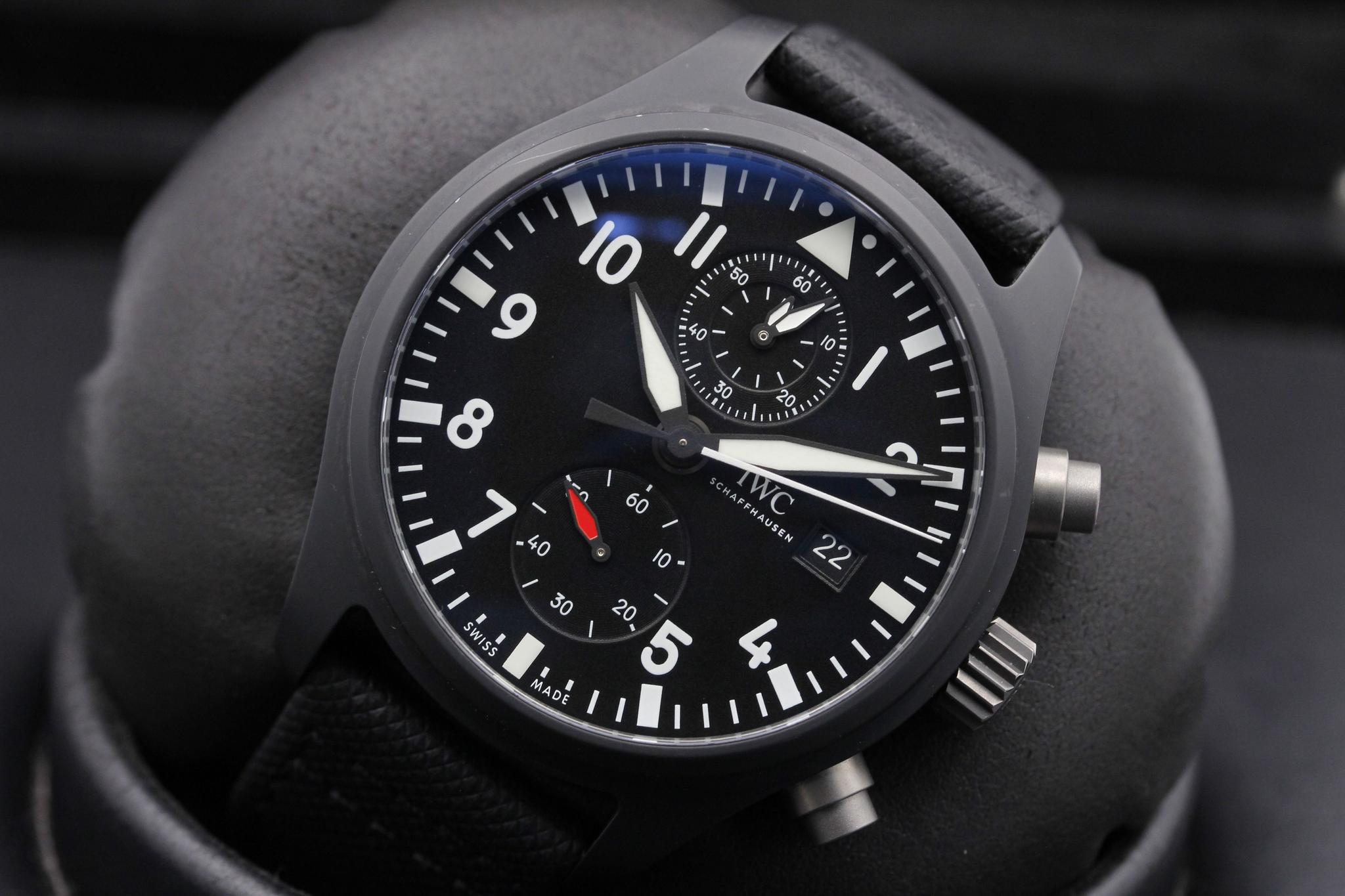 Watch Image 9
