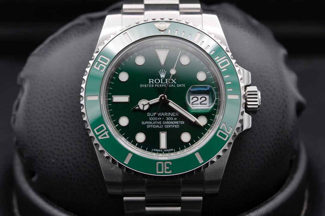 Rolex Submariner Date "Hulk" 116610LV