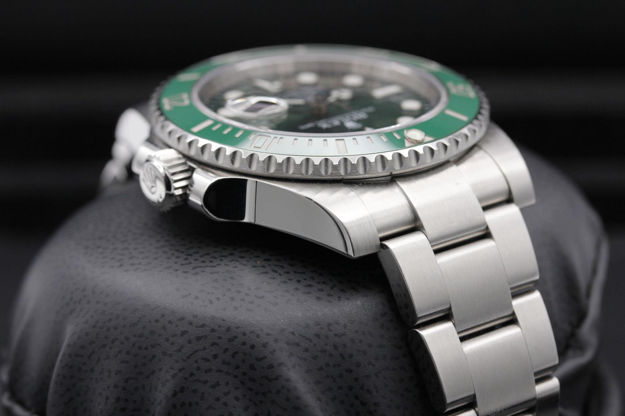 Watch Image 4