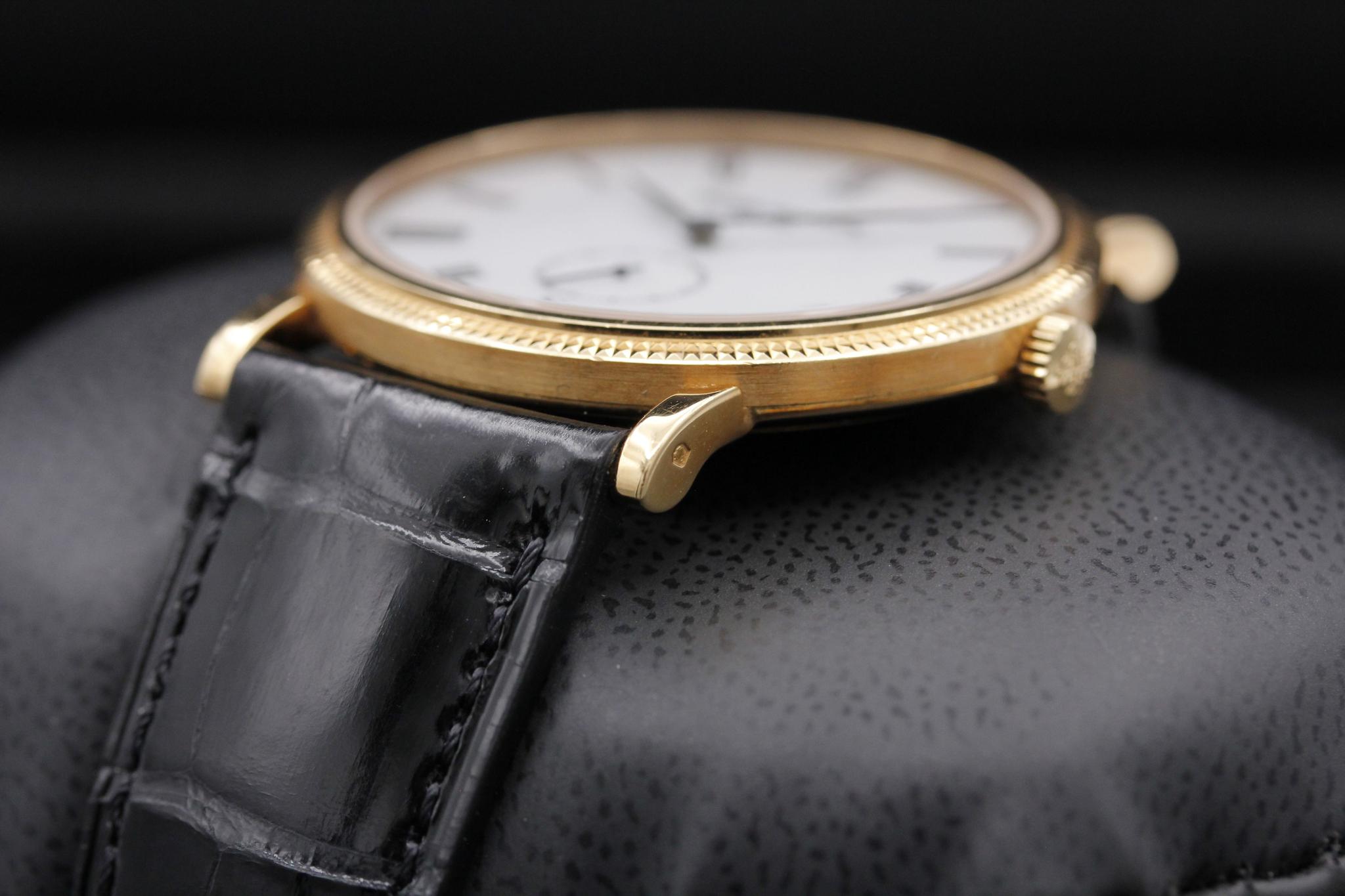 Watch Image 2