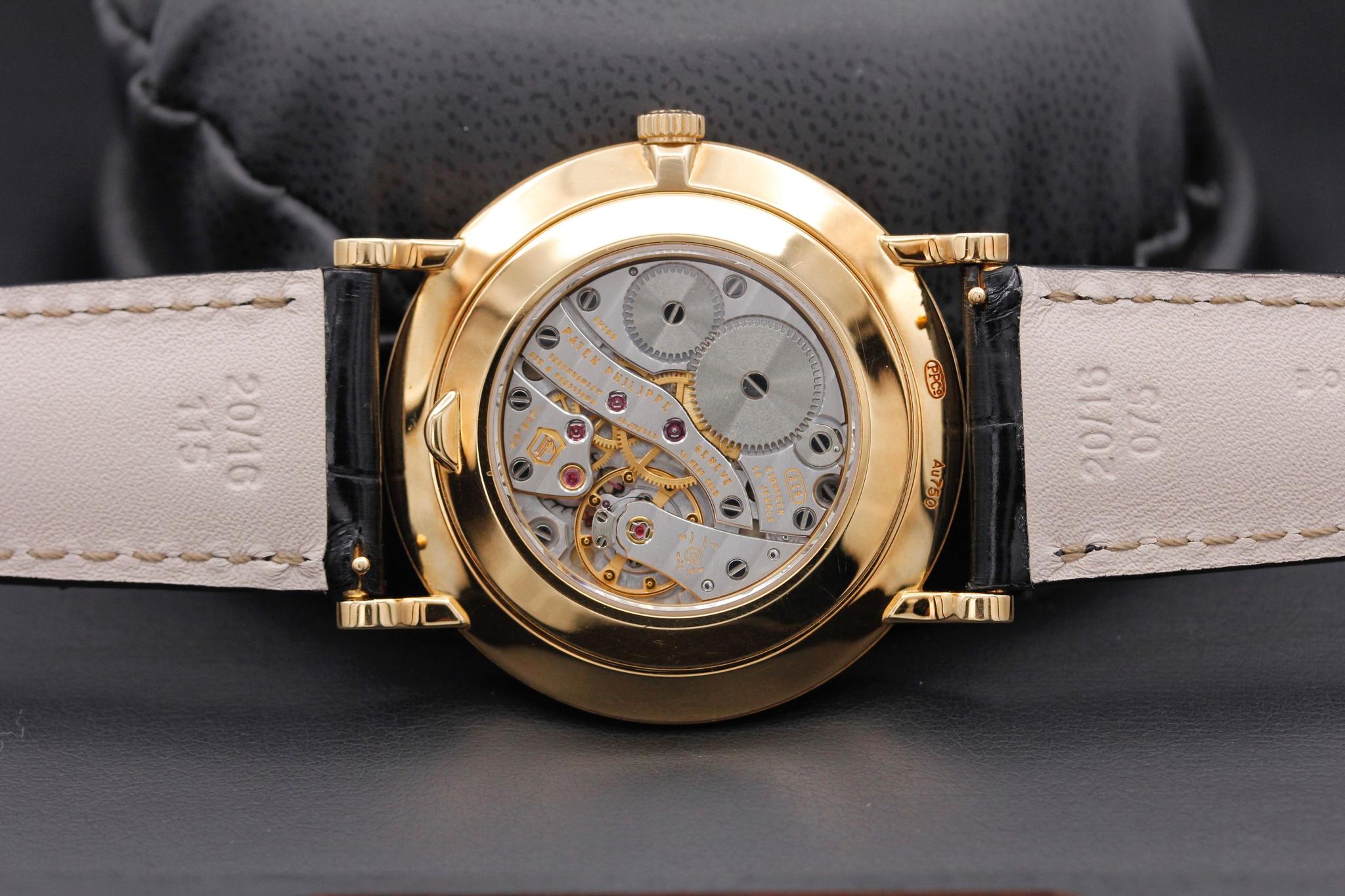 Watch Image 7