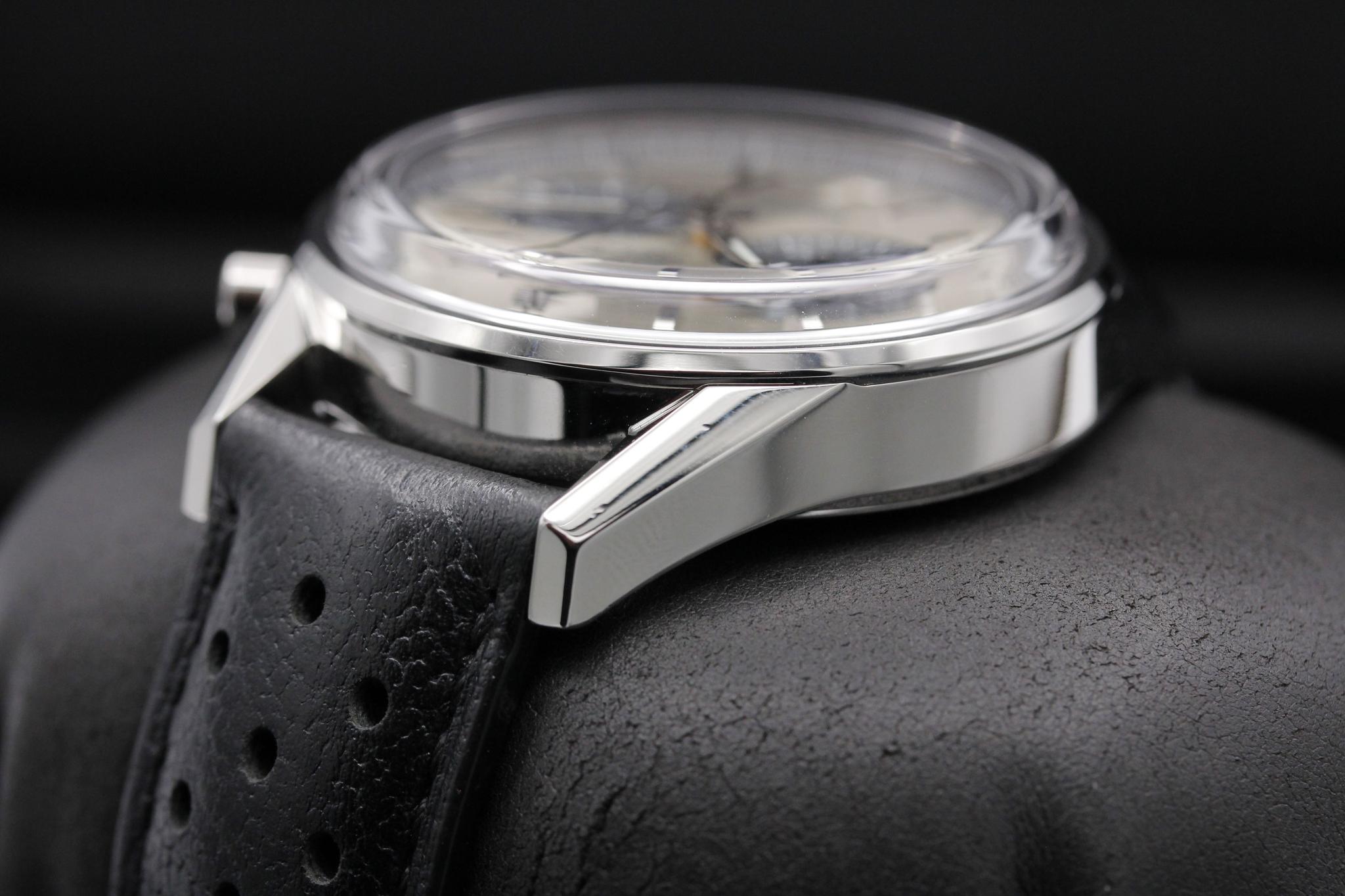 Watch Image 5