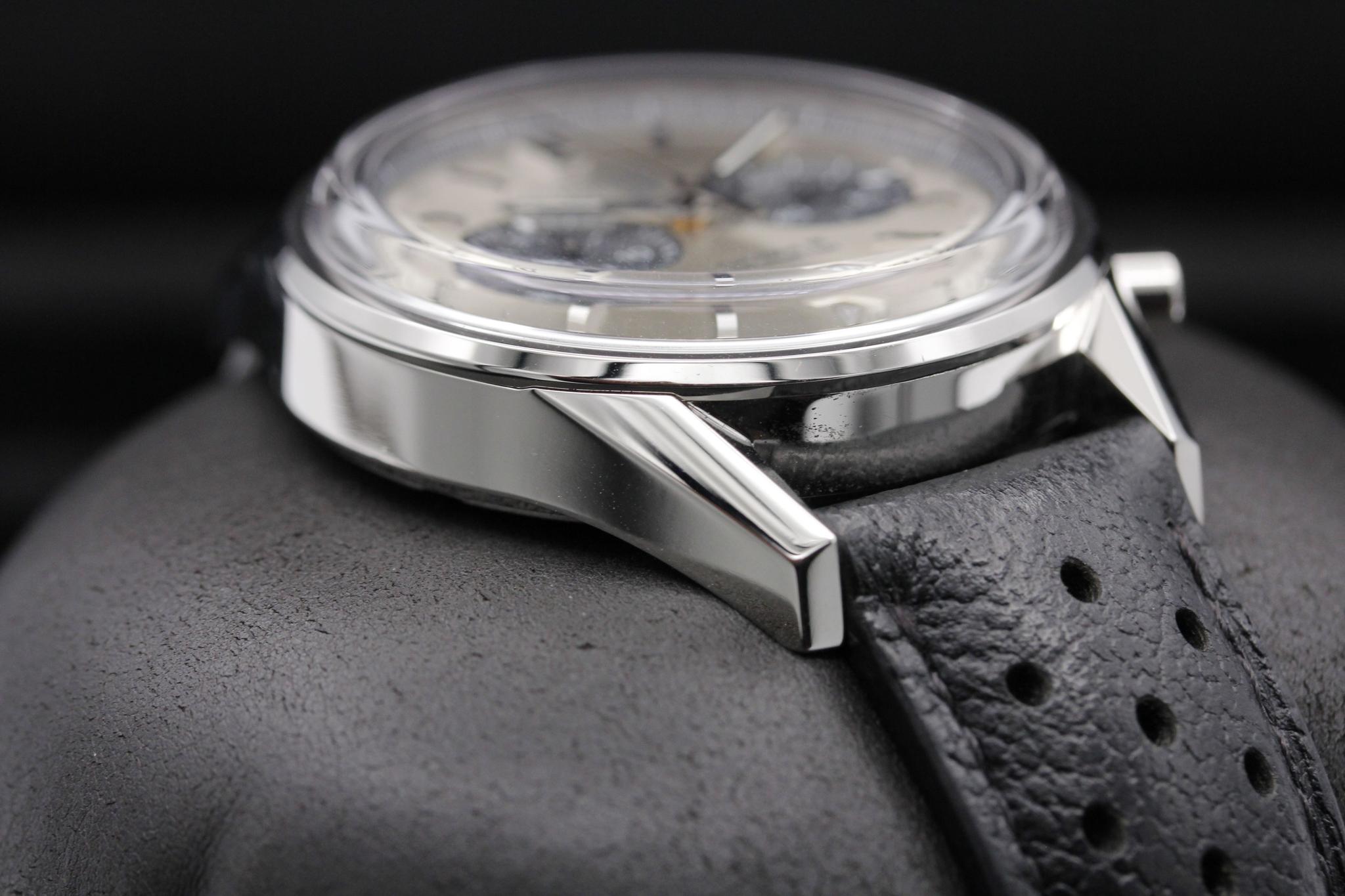 Watch Image 6