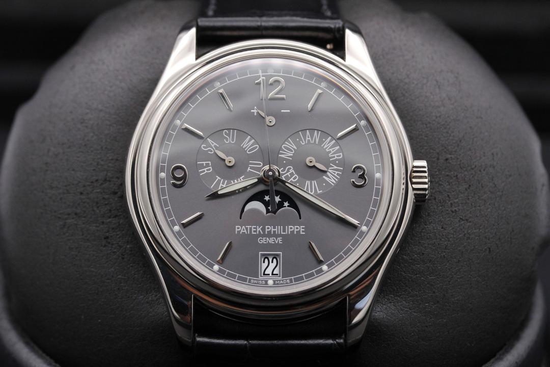 Patek Philippe Annual Calendar 5146G