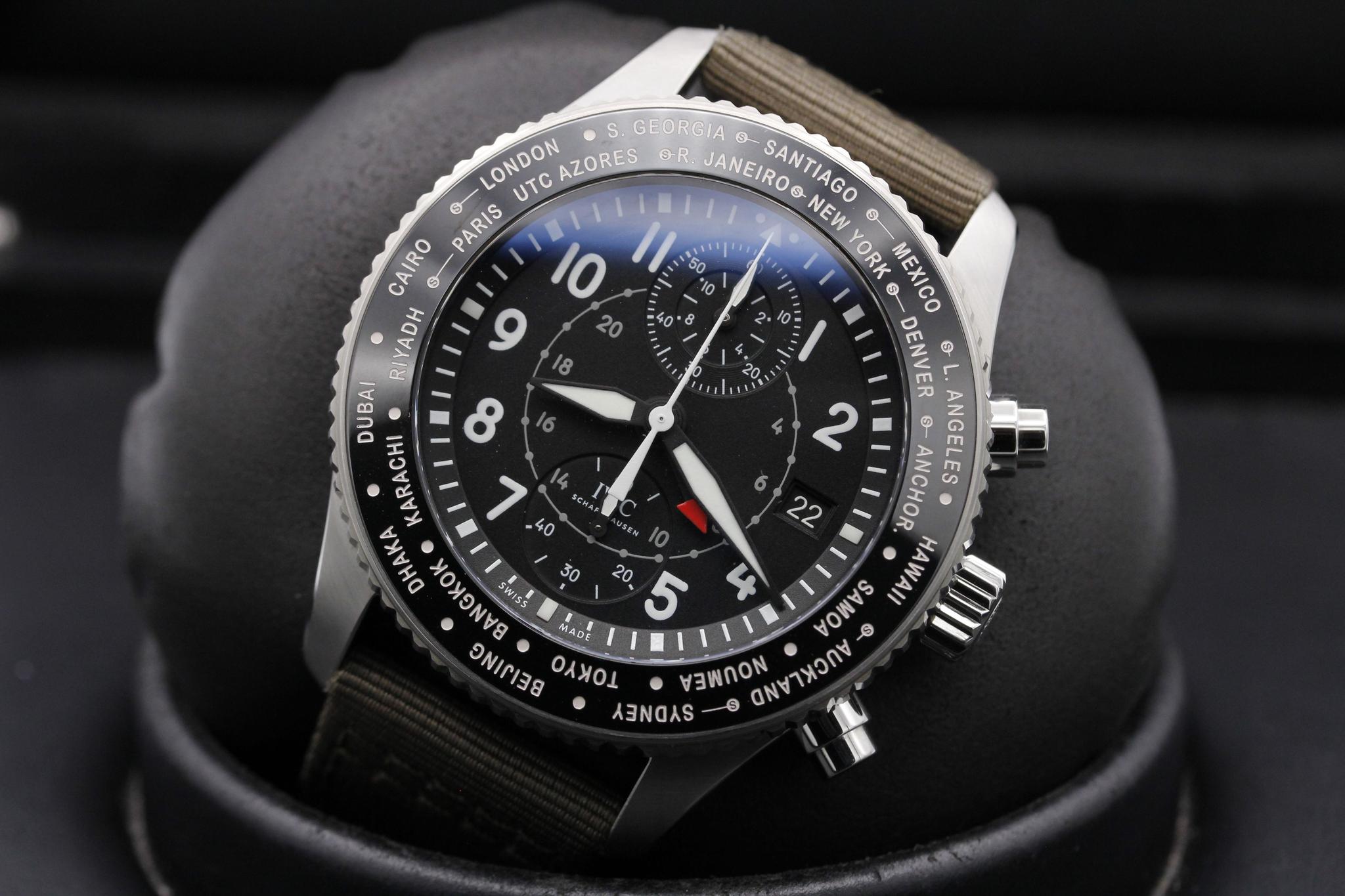 Watch Image 9