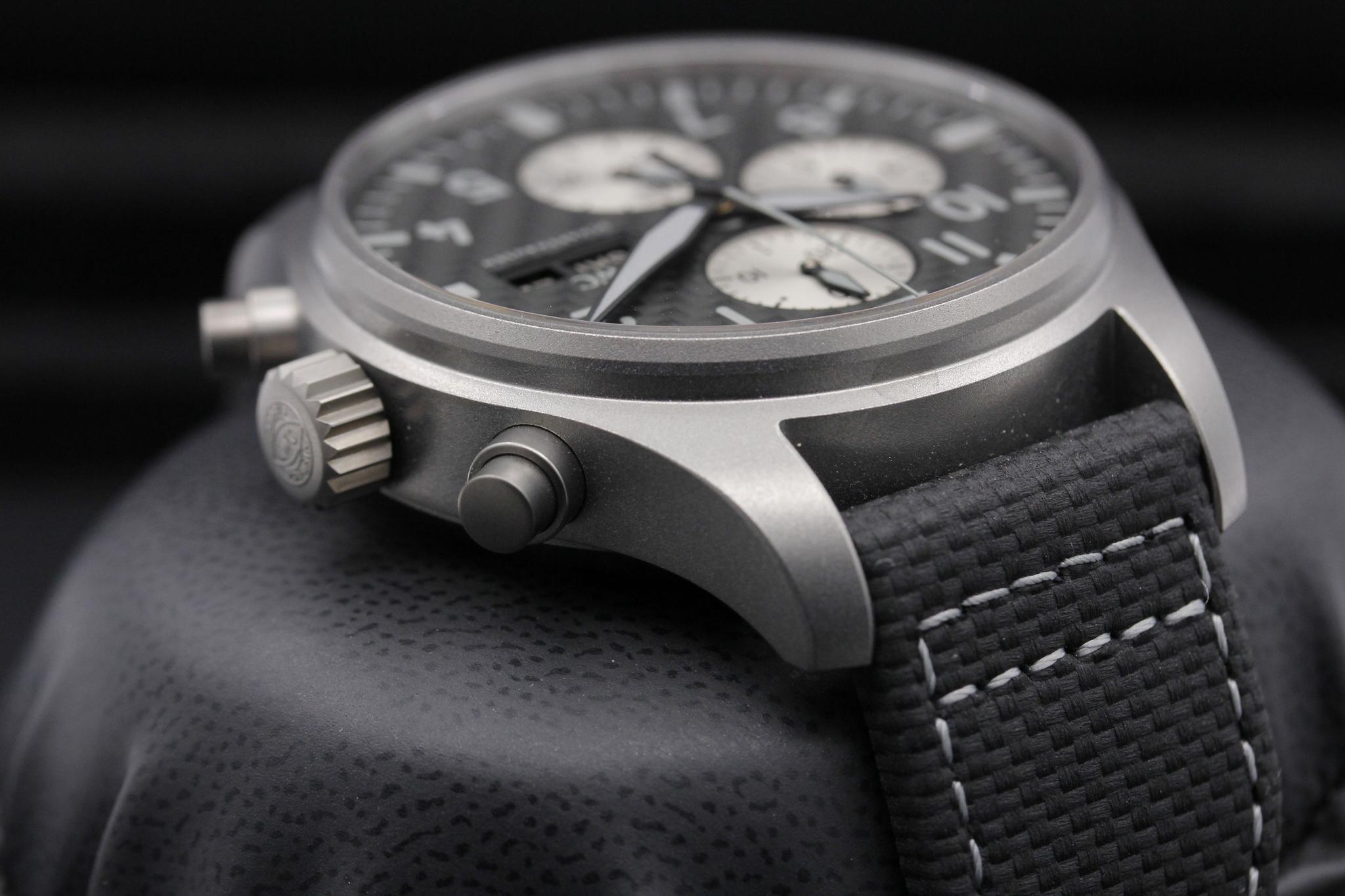 Watch Image 4