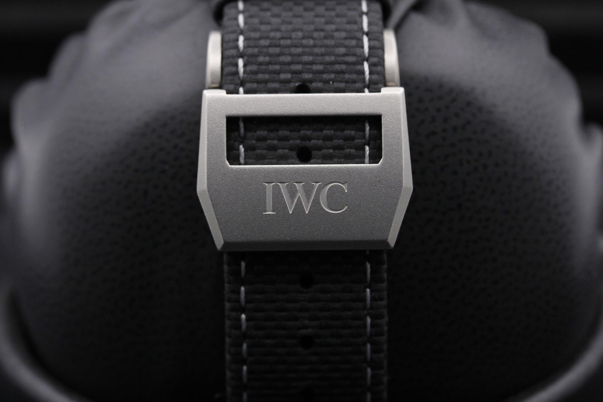 Watch Image 8