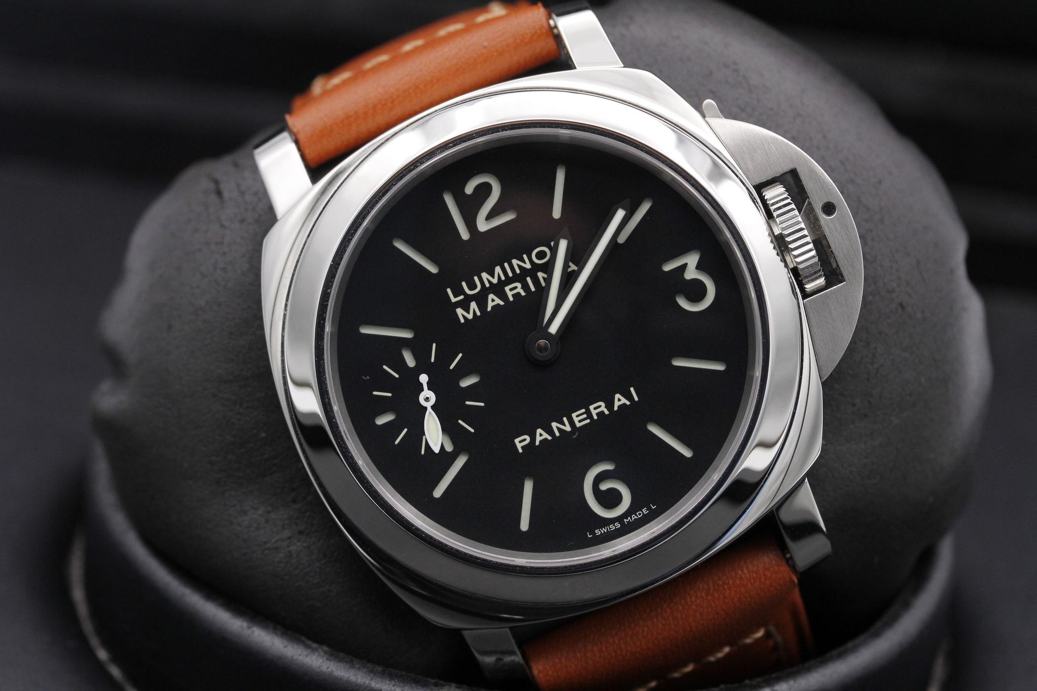 Watch Image 10