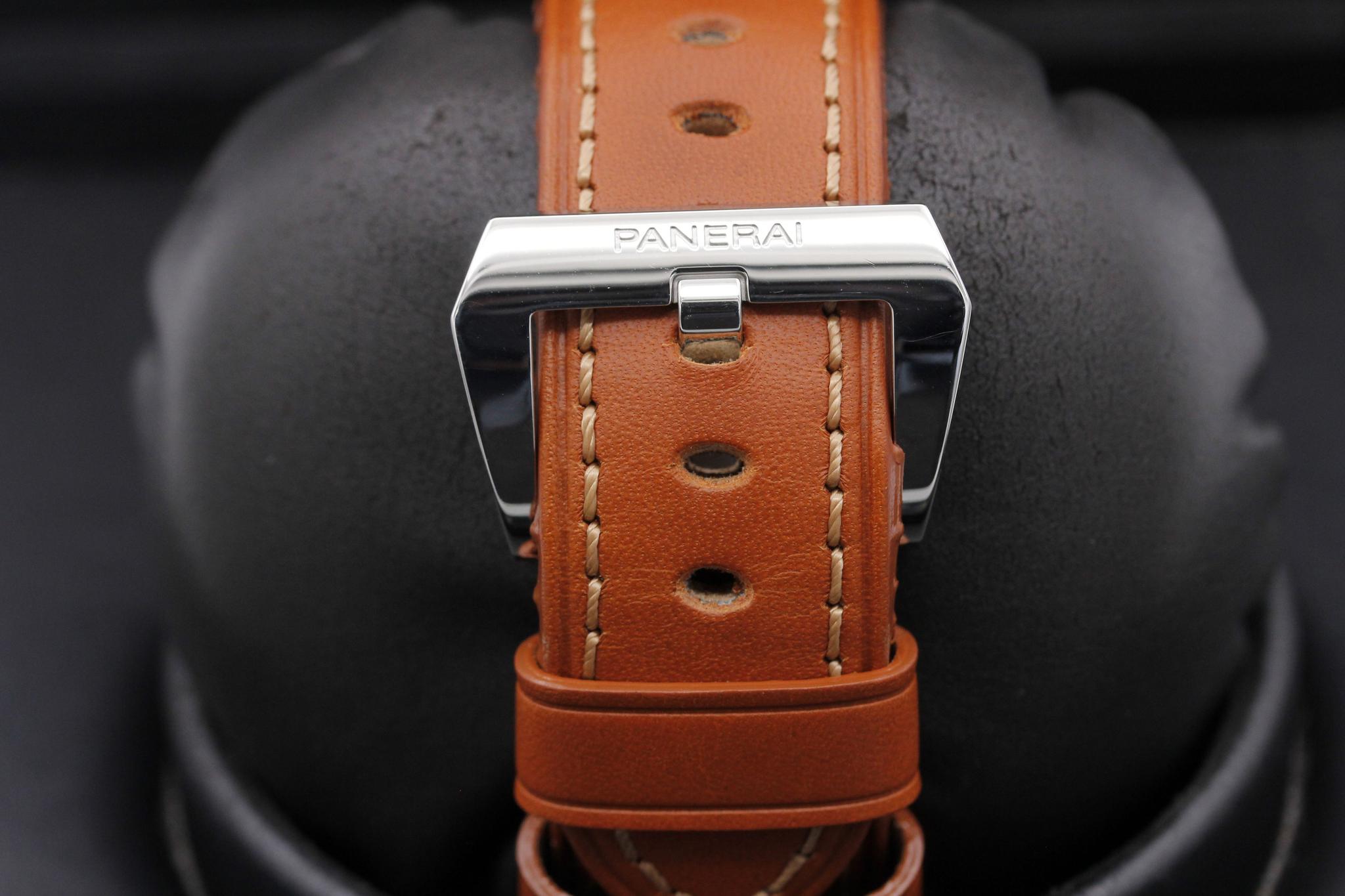 Watch Image 8