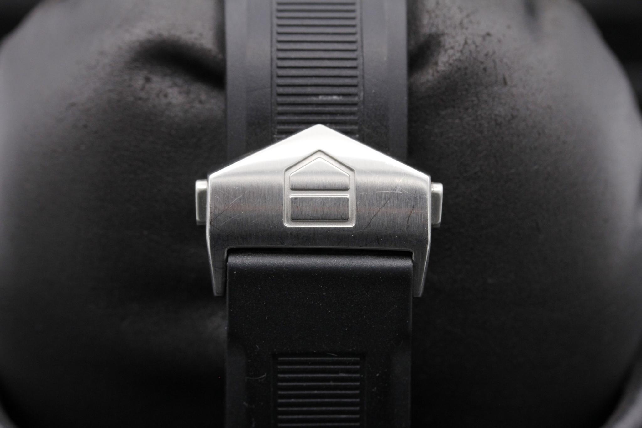 Watch Image 8