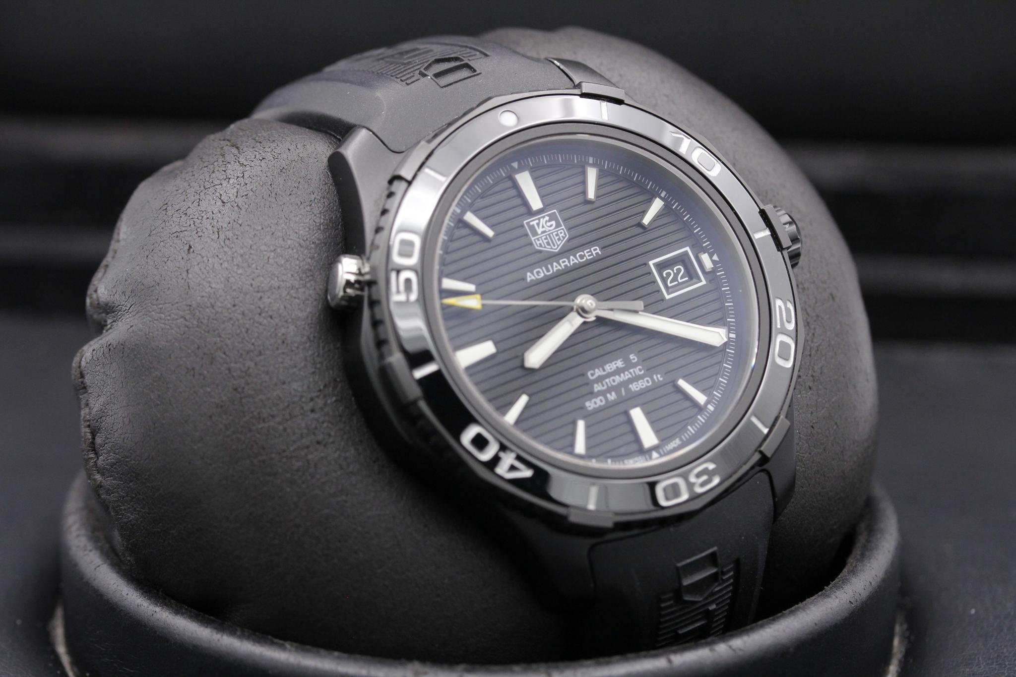Watch Image 10