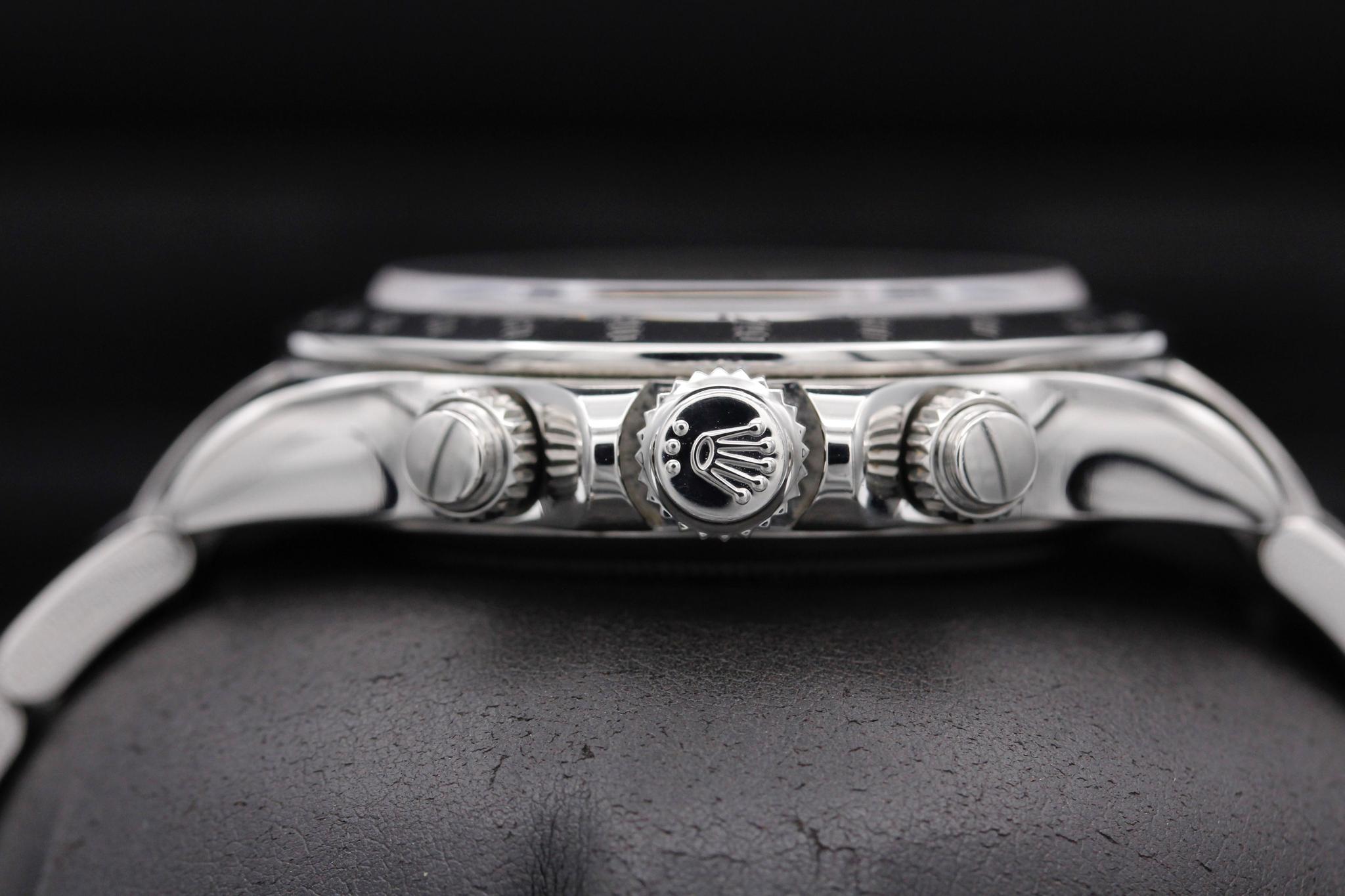 Watch Image 3